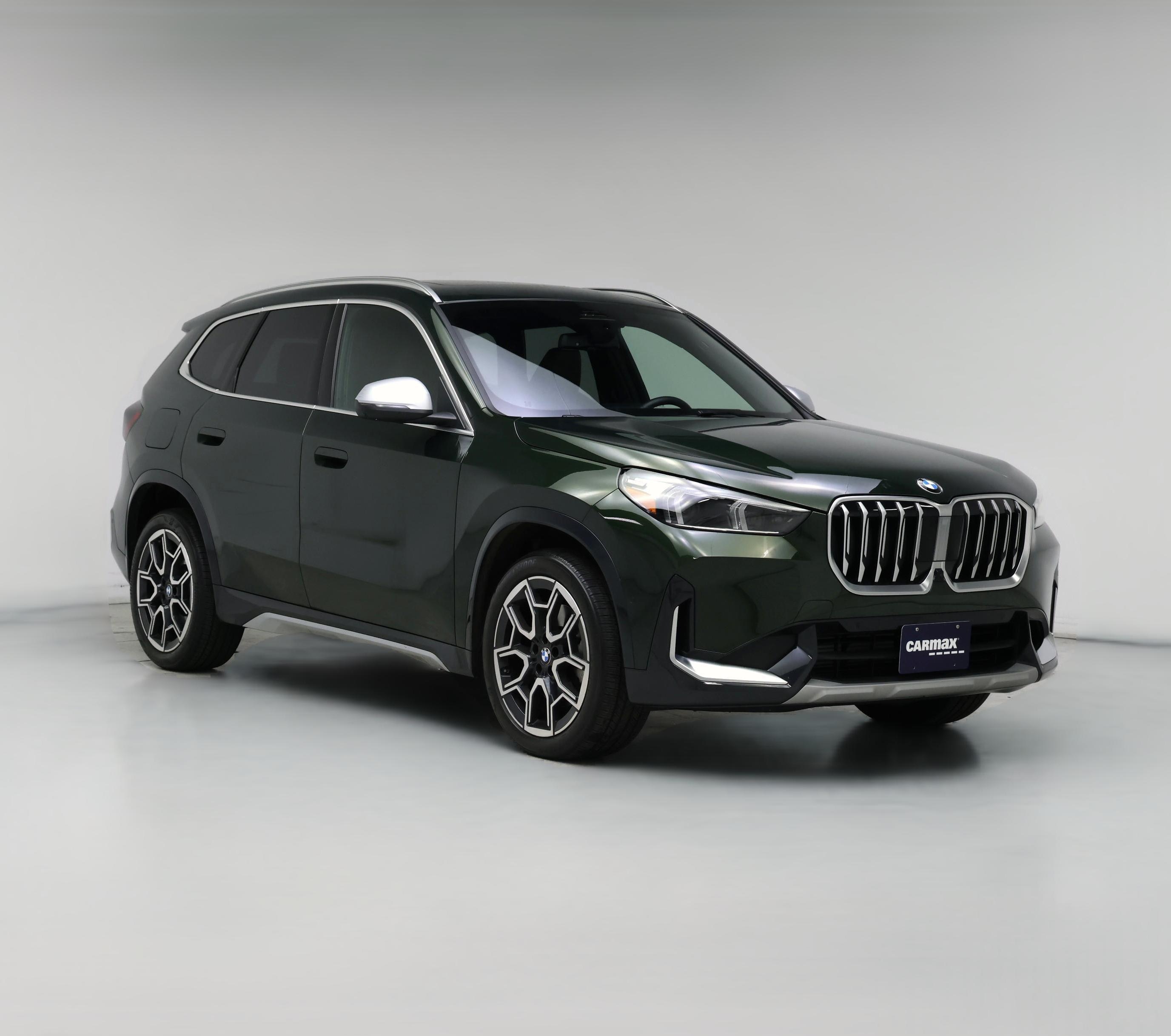 Thumbnail: 2023 BMW X1 - 1