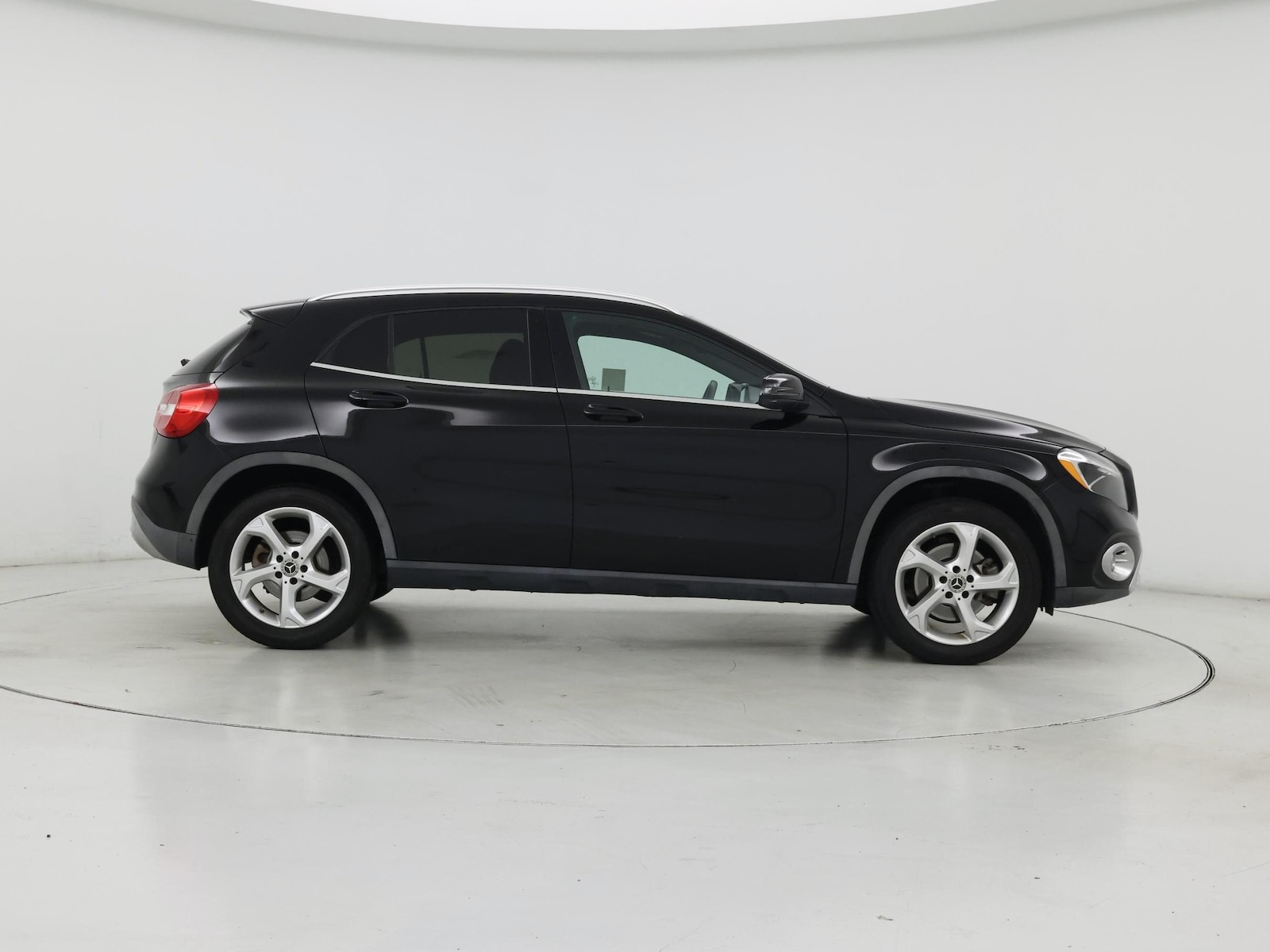 2019 Mercedes-Benz GLA-Class GLA250 - Photo 8