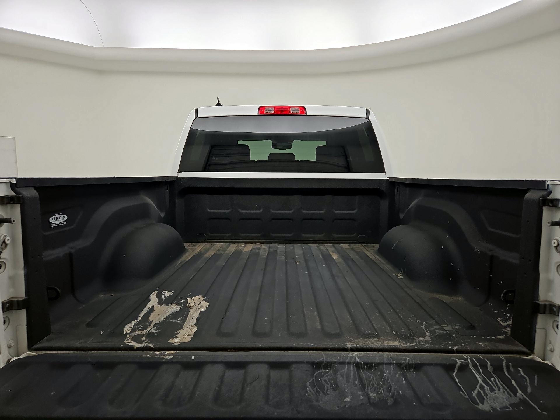 Thumbnail: 2019 RAM 1500 Classic - 20
