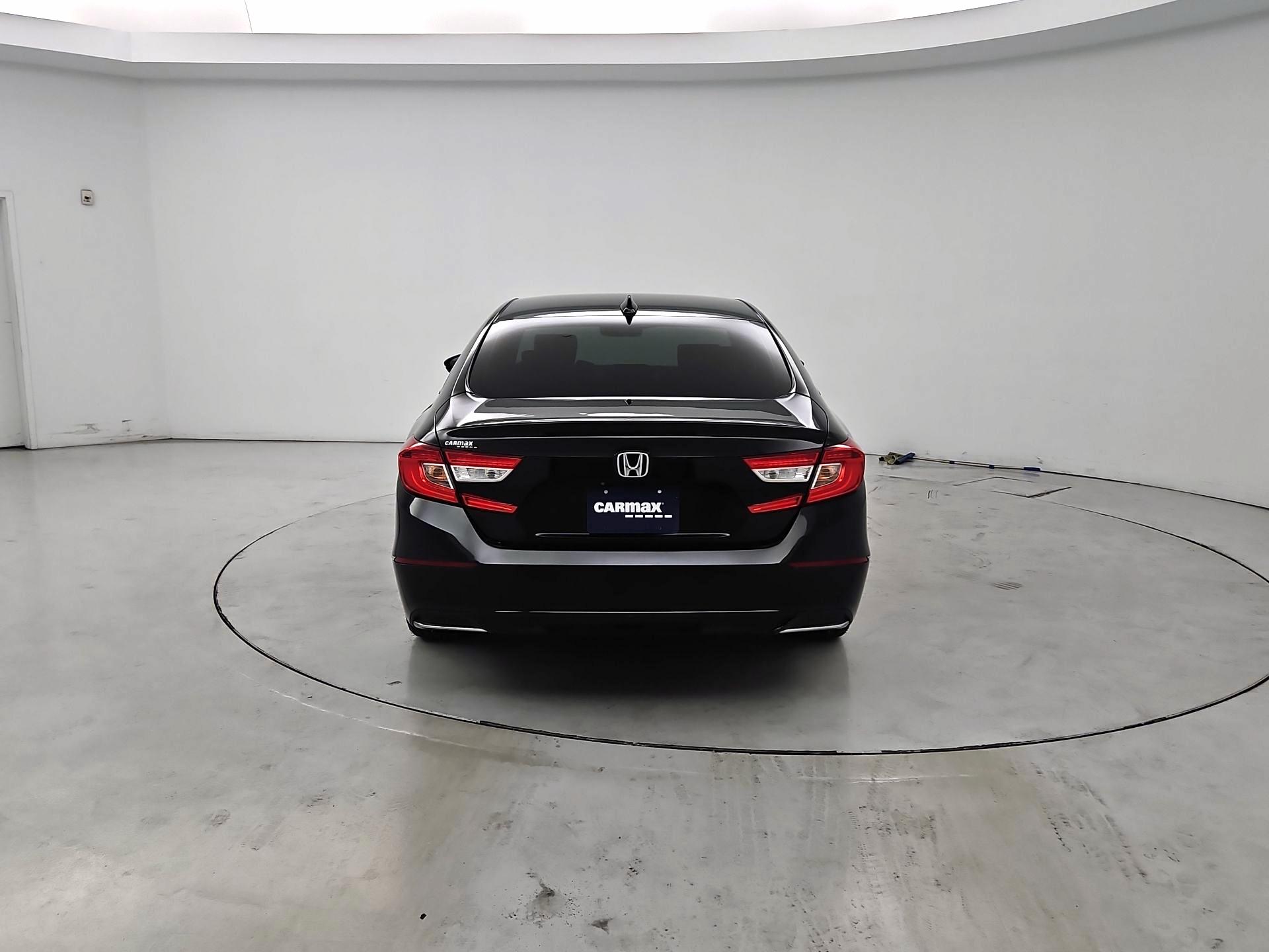 Thumbnail: 2018 Honda Accord - 6