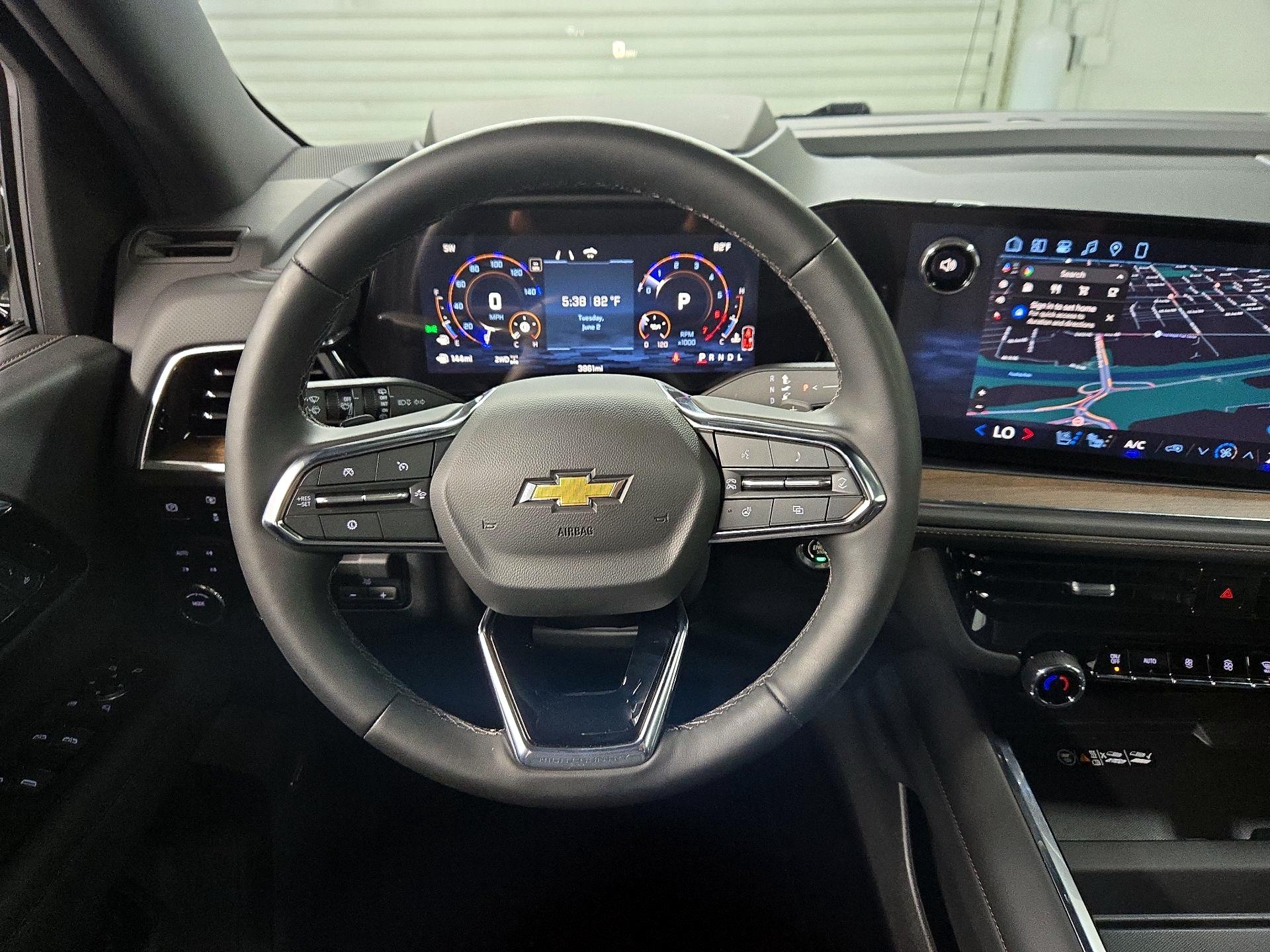 Thumbnail: 2025 Chevrolet Suburban - 10