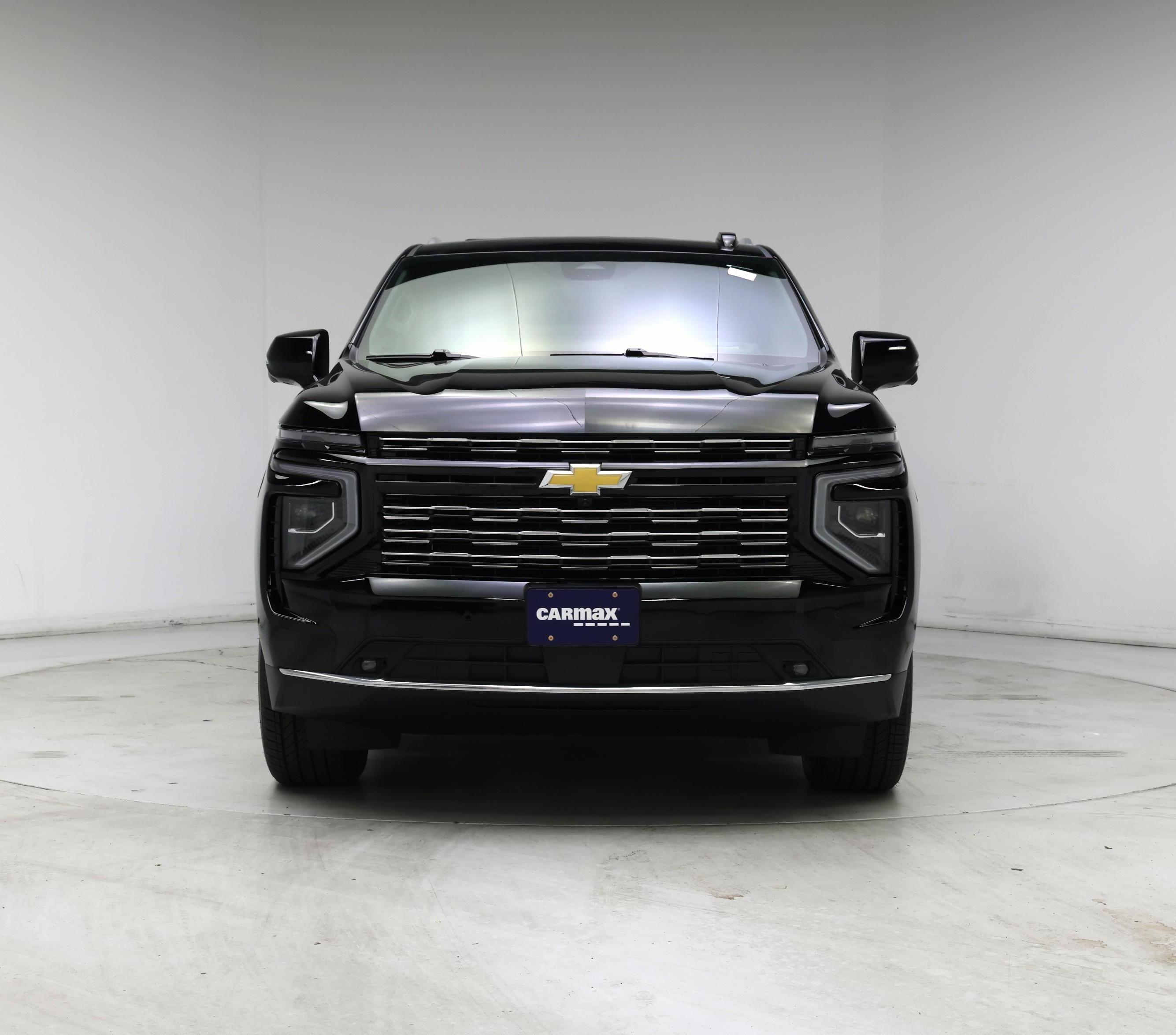 Thumbnail: 2025 Chevrolet Suburban - 5
