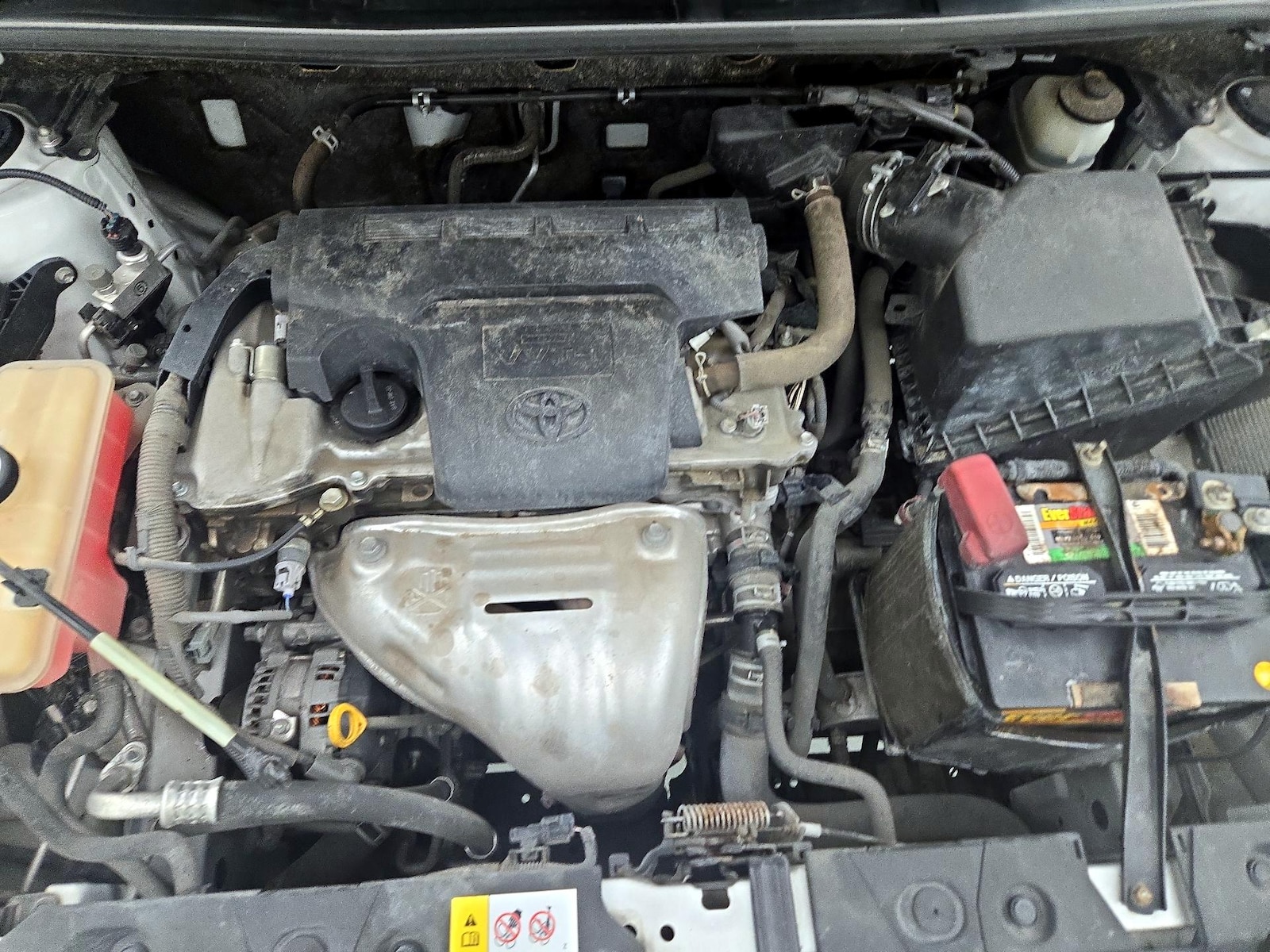 2017 Toyota RAV4 XLE - Photo 23