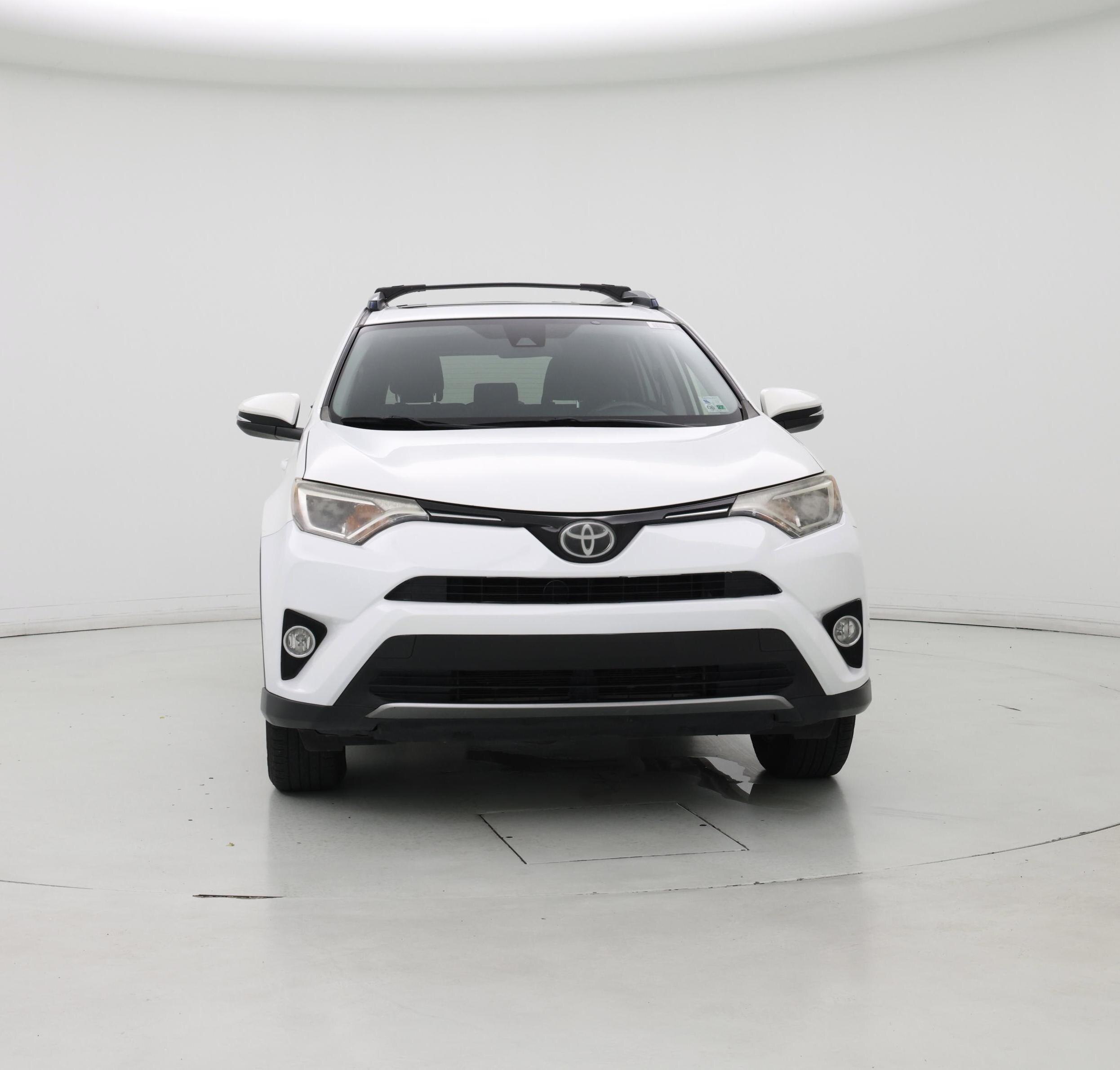 Thumbnail: 2017 Toyota RAV4 - 5