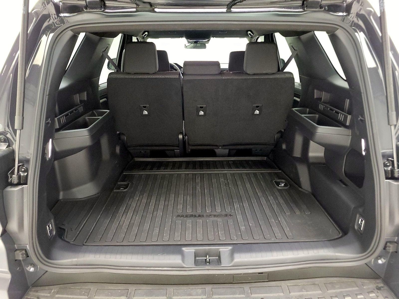 2026 Toyota 4Runner SR5 - Photo 21