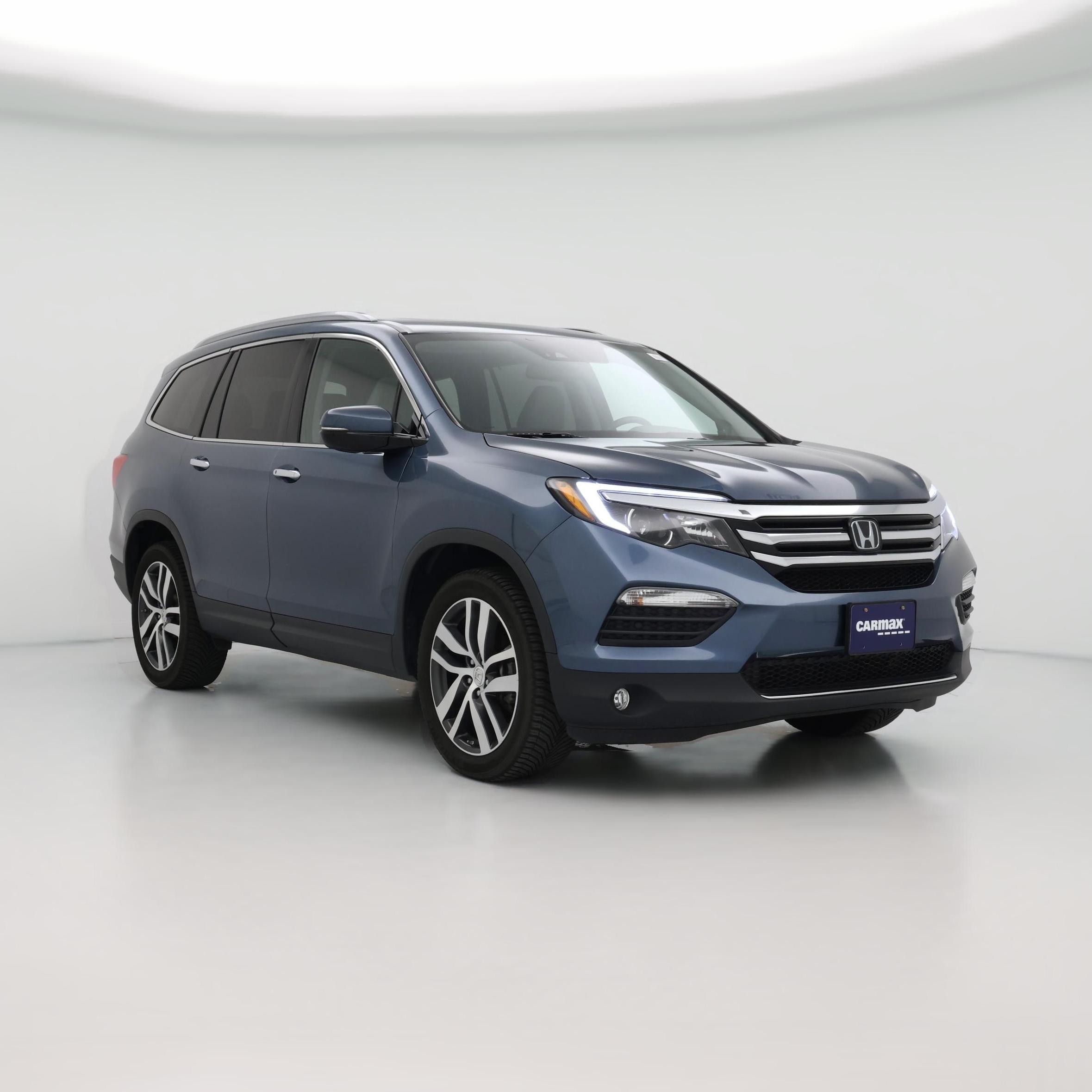 Thumbnail: 2017 Honda Pilot - 1