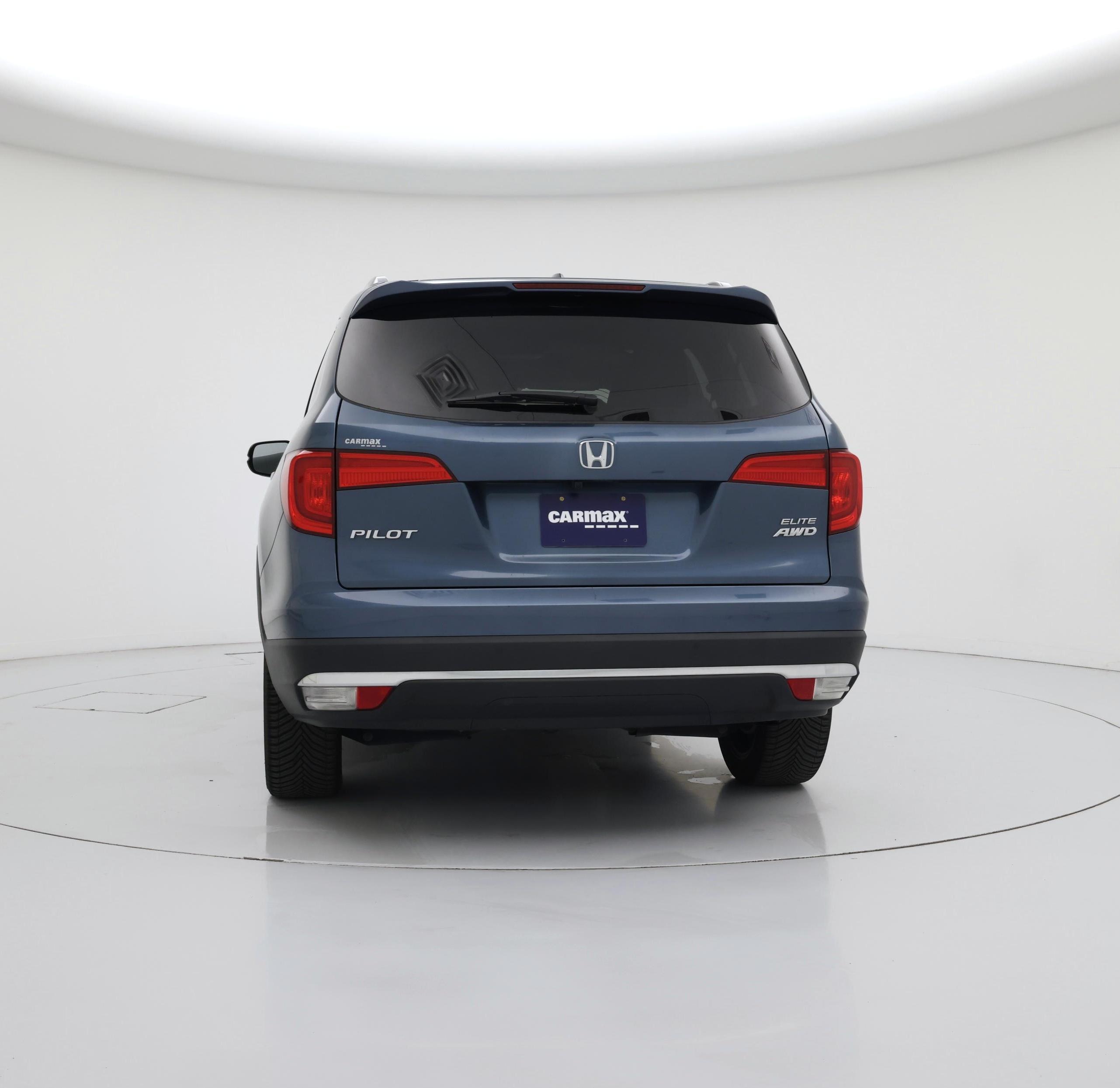 Thumbnail: 2017 Honda Pilot - 6