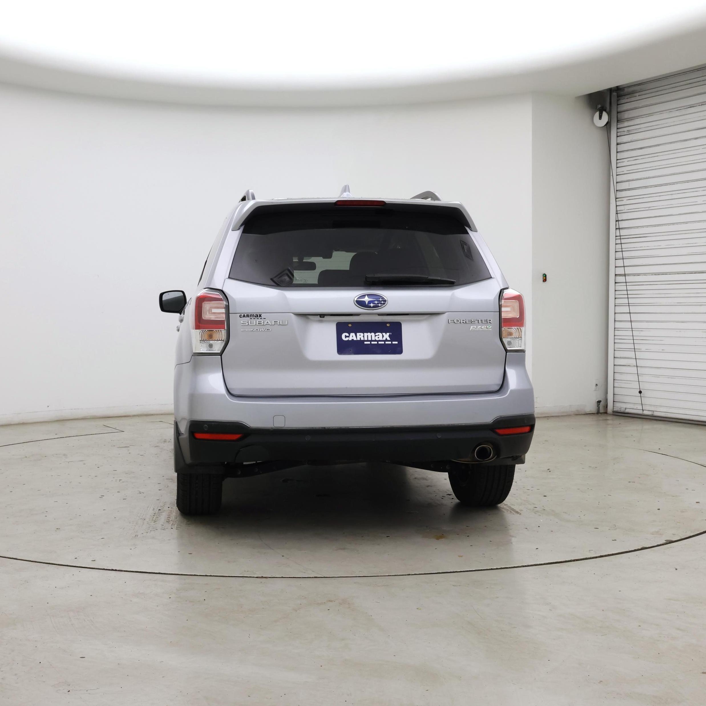 Thumbnail: 2017 Subaru Forester - 6
