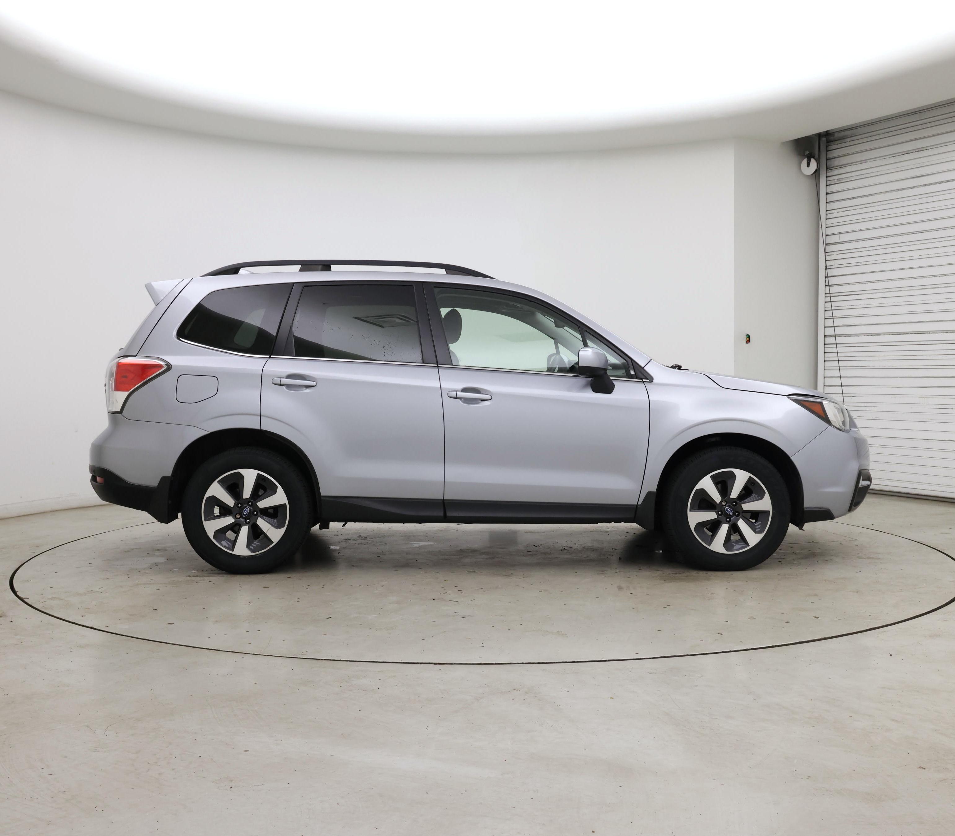 Thumbnail: 2017 Subaru Forester - 7