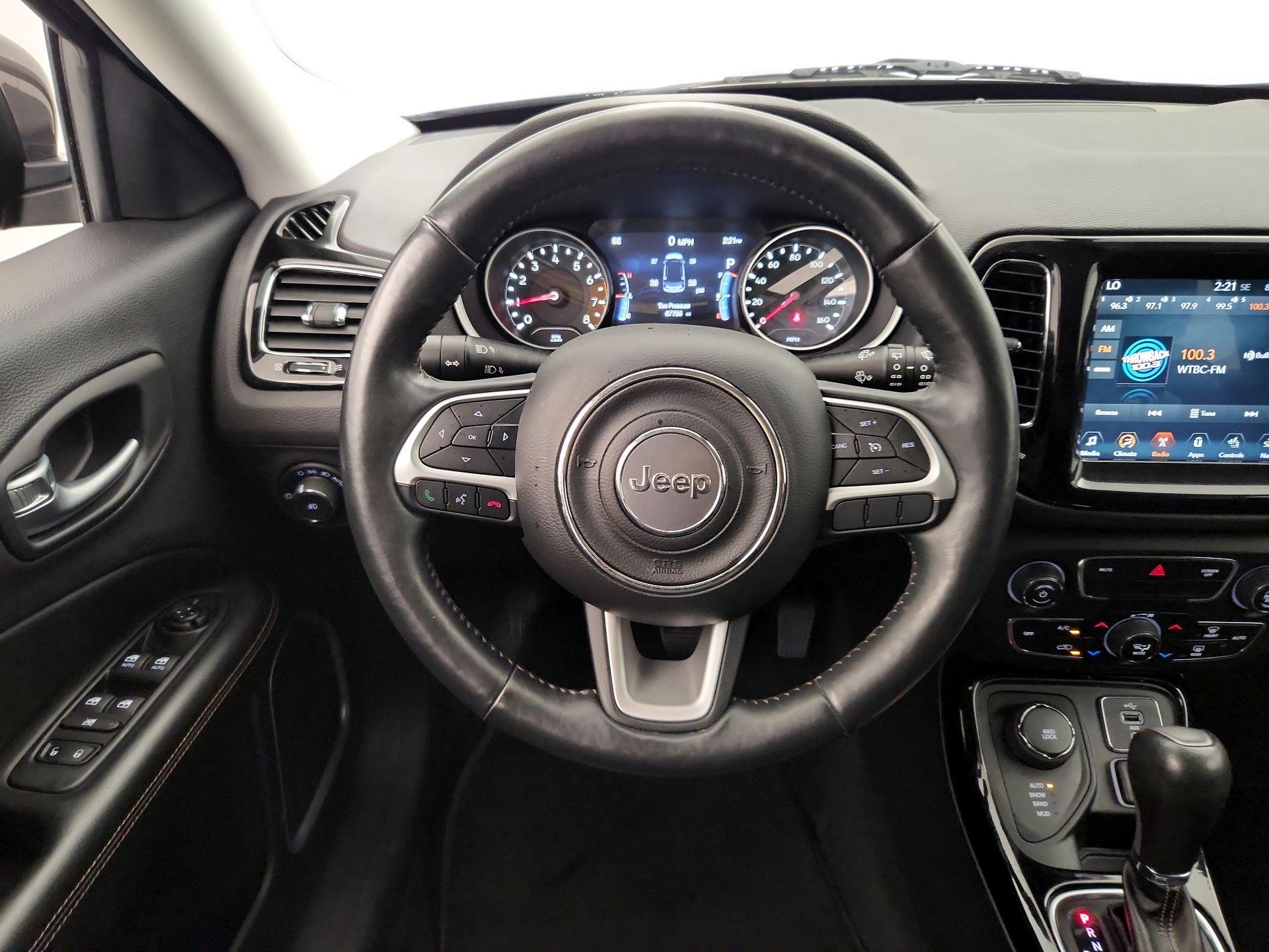 Thumbnail: 2018 Jeep Compass - 10