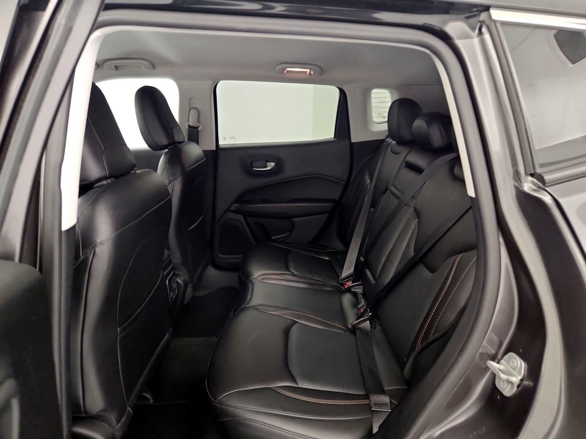 Thumbnail: 2018 Jeep Compass - 19