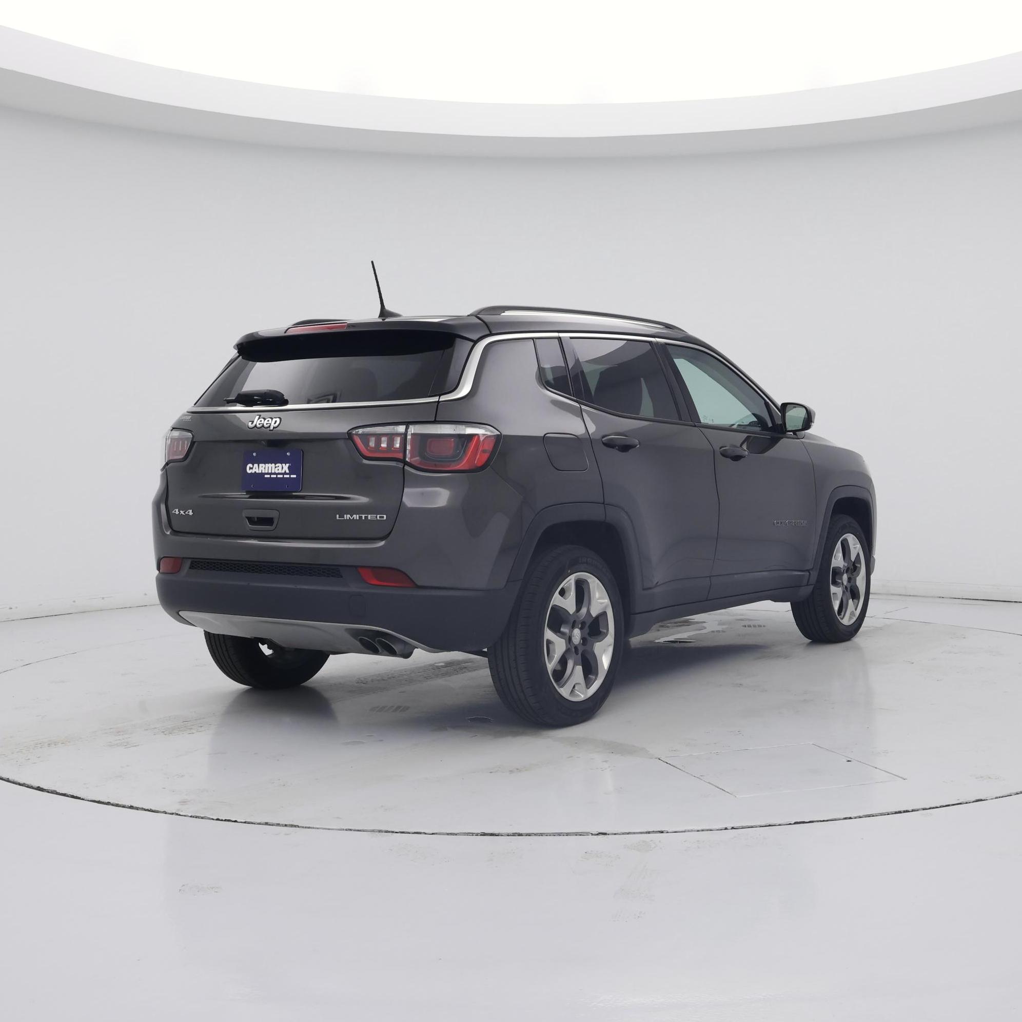 Thumbnail: 2018 Jeep Compass - 8