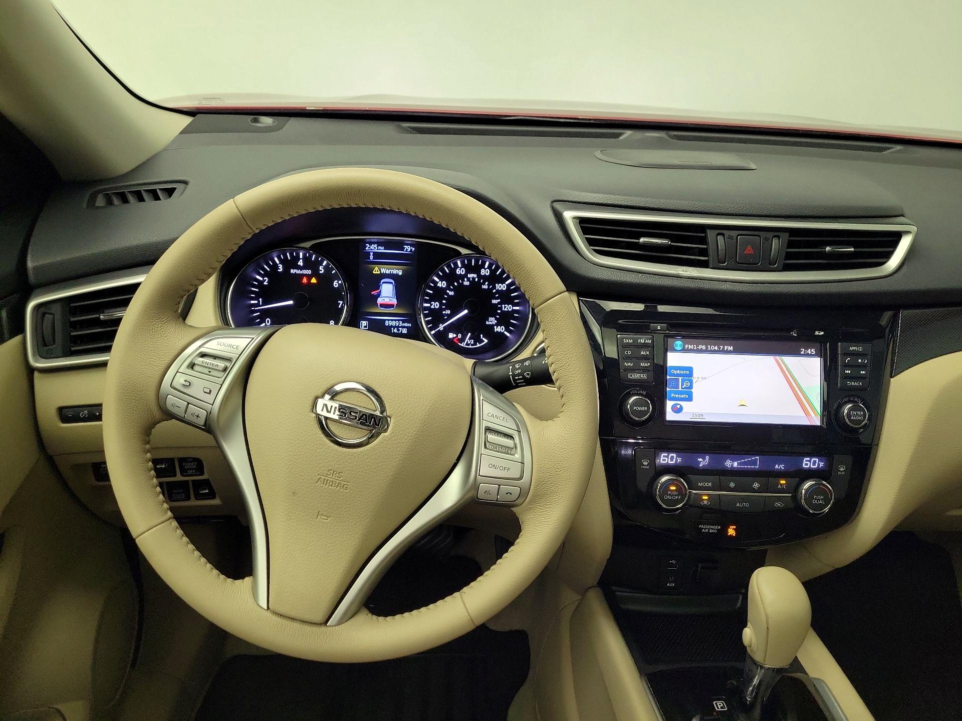 Thumbnail: 2015 Nissan Rogue - 10