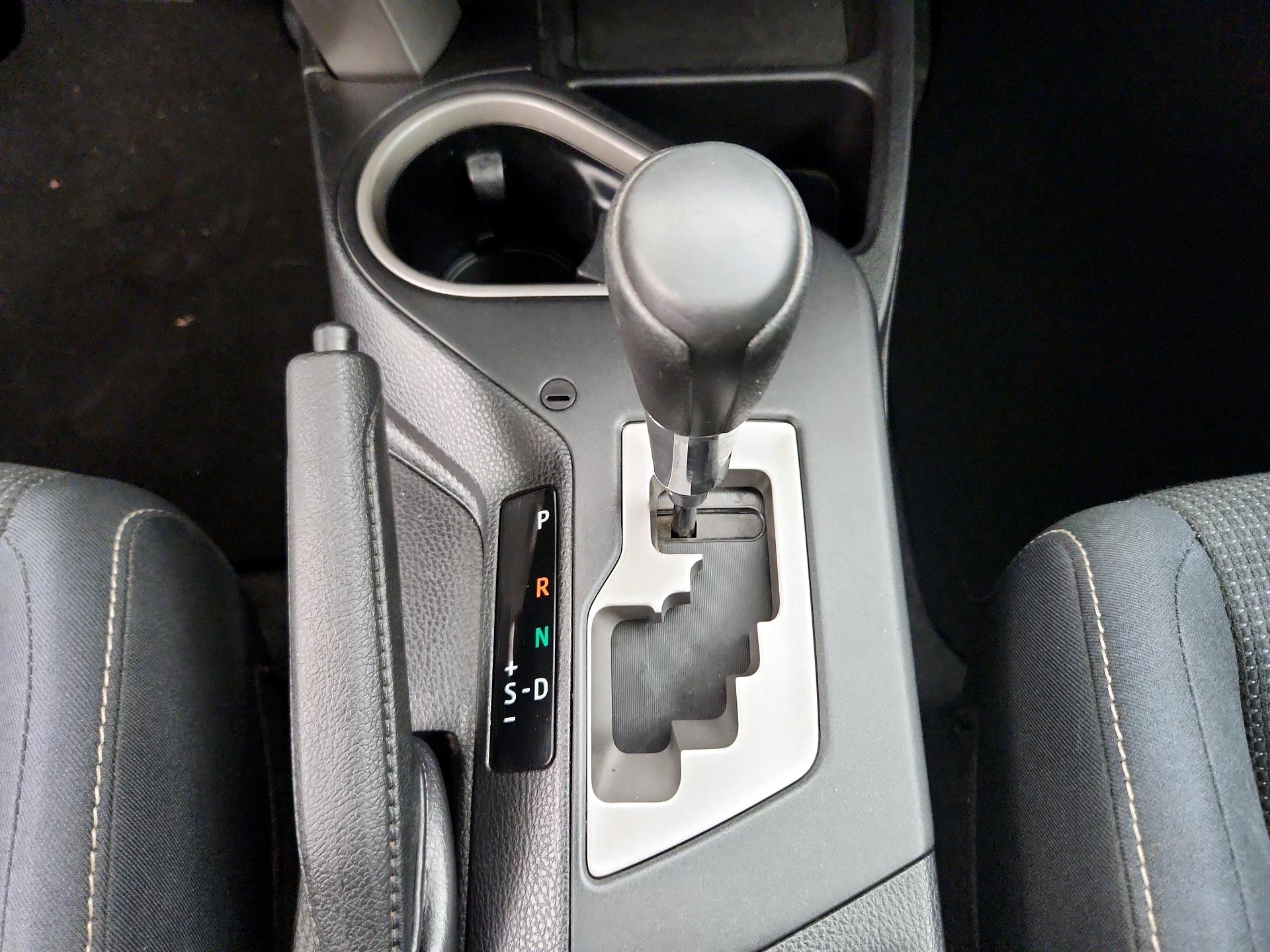 Thumbnail: 2016 Toyota RAV4 - 17