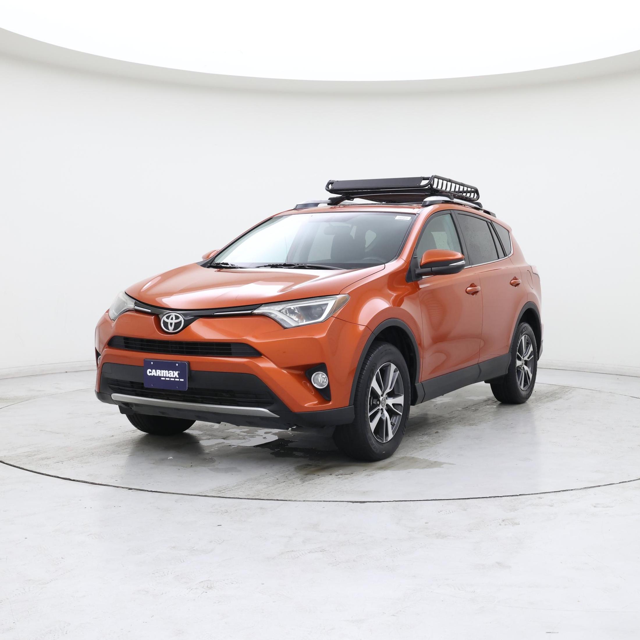 Thumbnail: 2016 Toyota RAV4 - 4