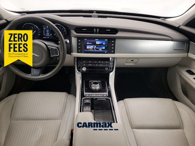 Gold 2016 Jaguar XF 35t Prestige RWD Sedan Rear-Wheel Drive Automatic