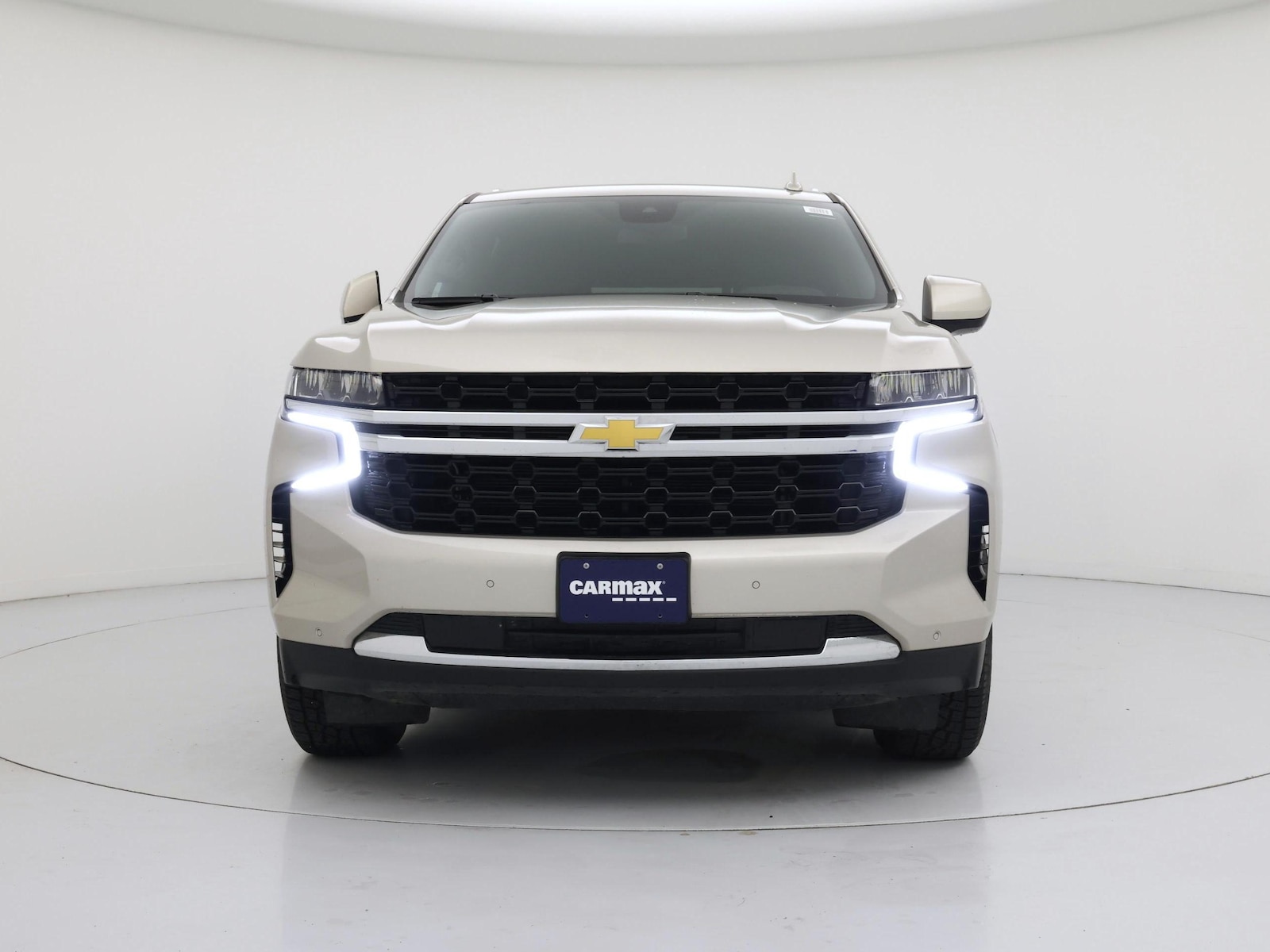 2023 Chevrolet Suburban LS - Photo 6