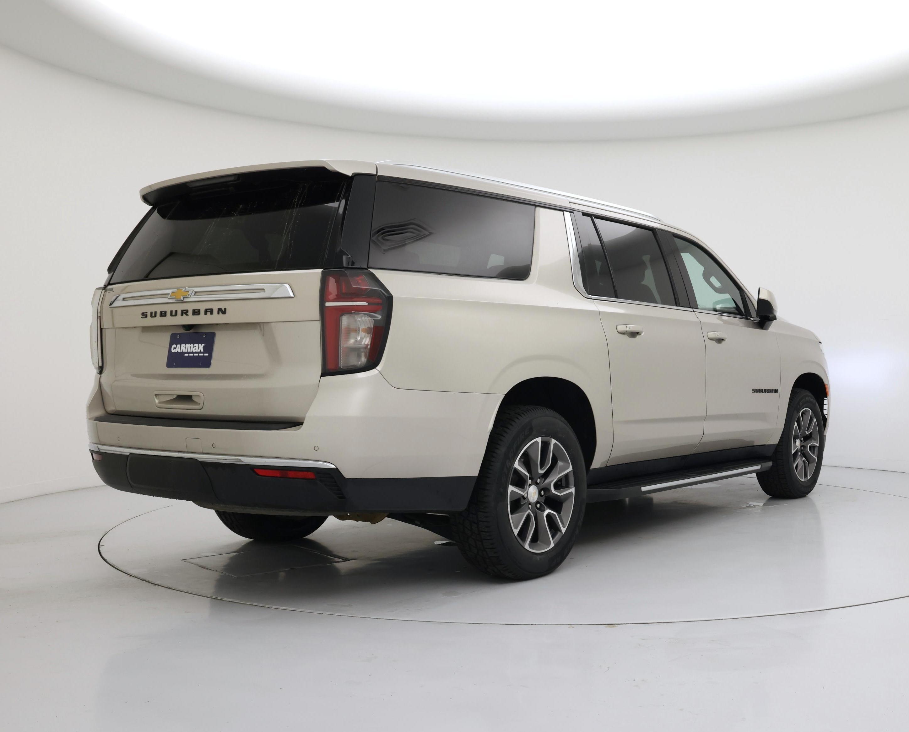 Thumbnail: 2023 Chevrolet Suburban - 8