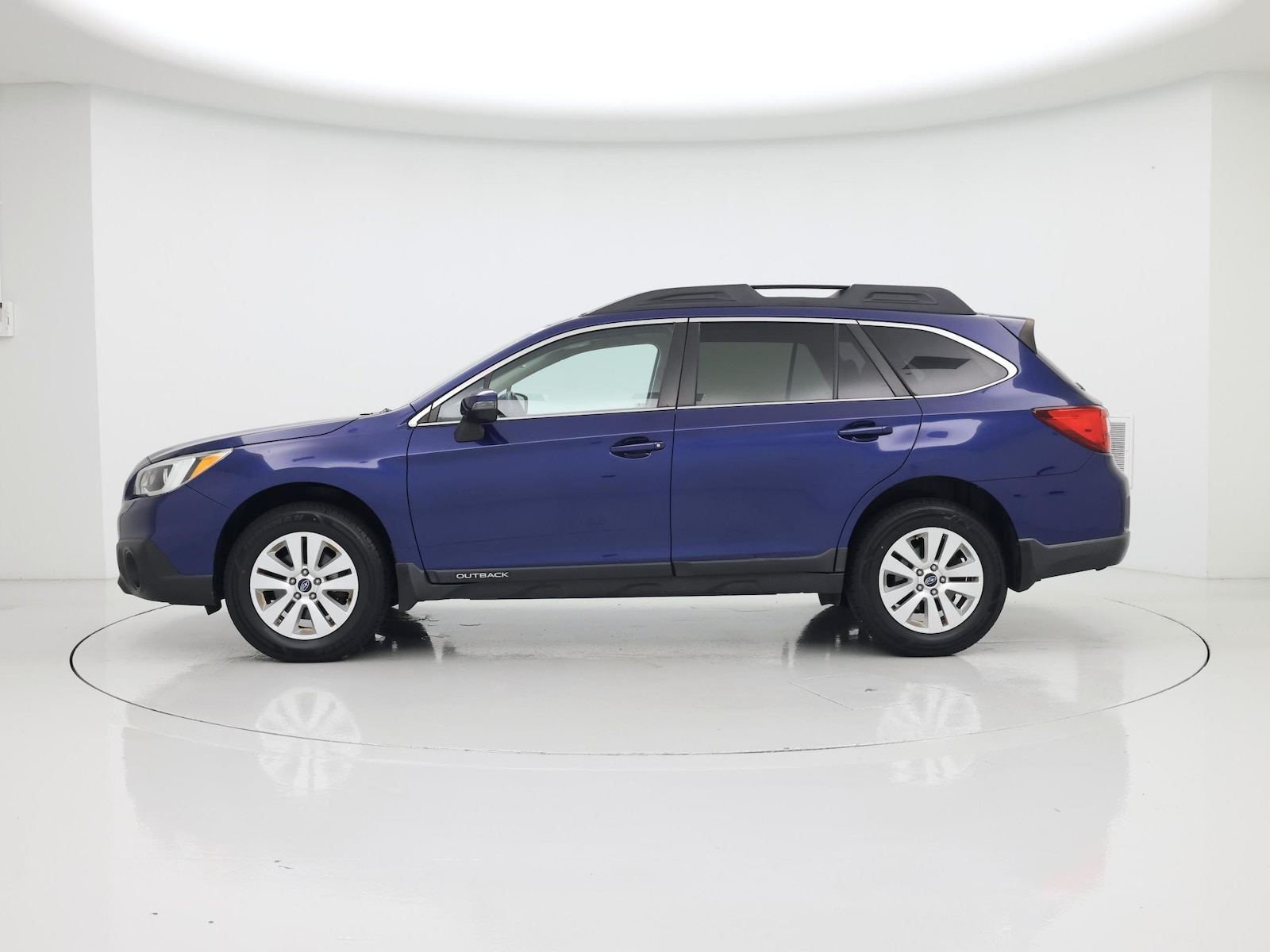 2017 Subaru Outback Premium - Photo 4