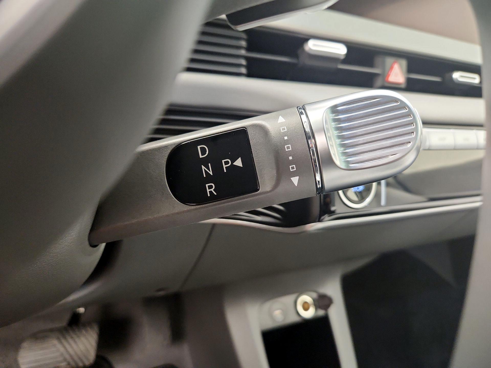 Thumbnail: 2024 Hyundai Ioniq 5 - 18
