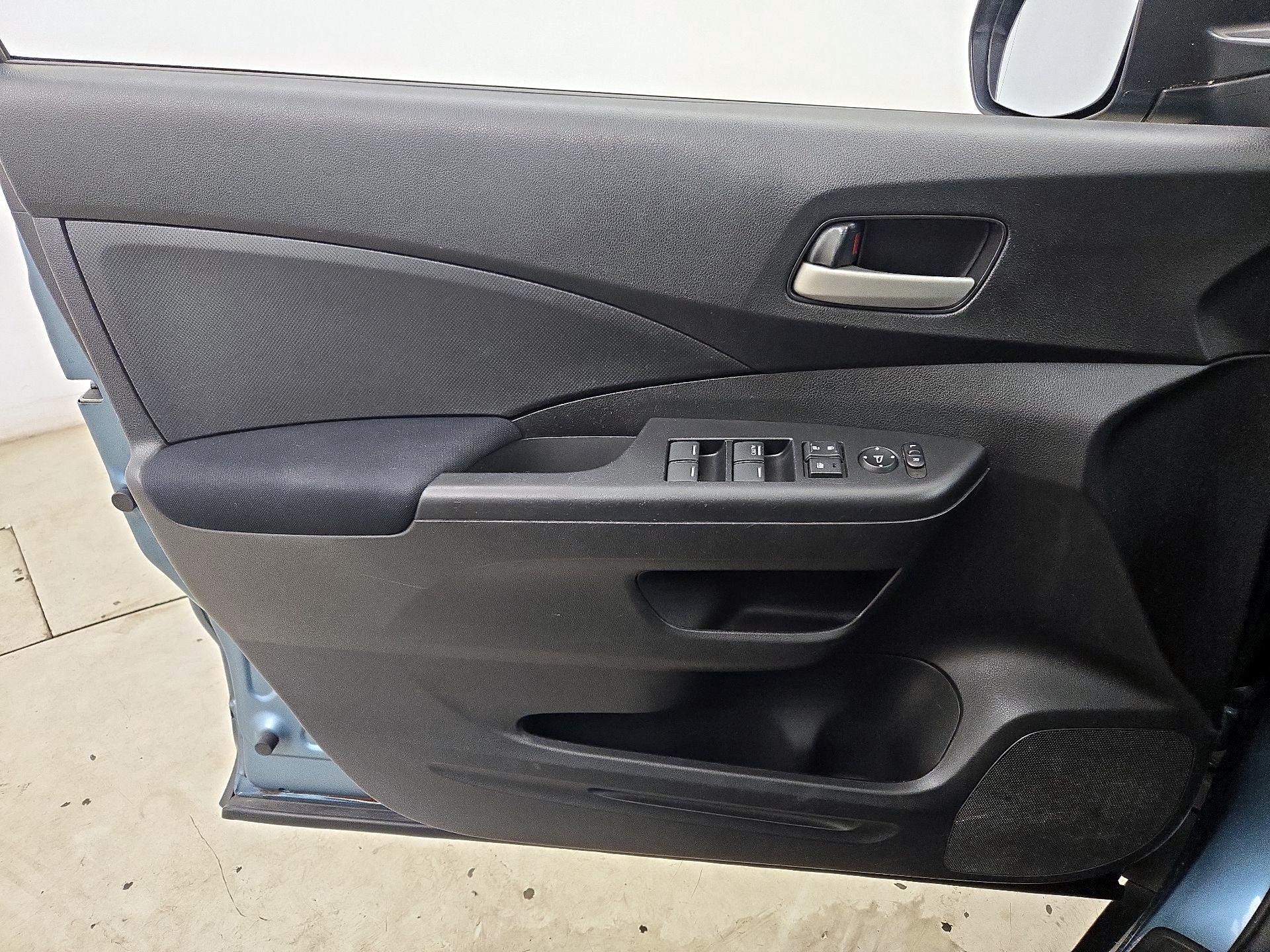 Thumbnail: 2015 Honda CR-V - 12