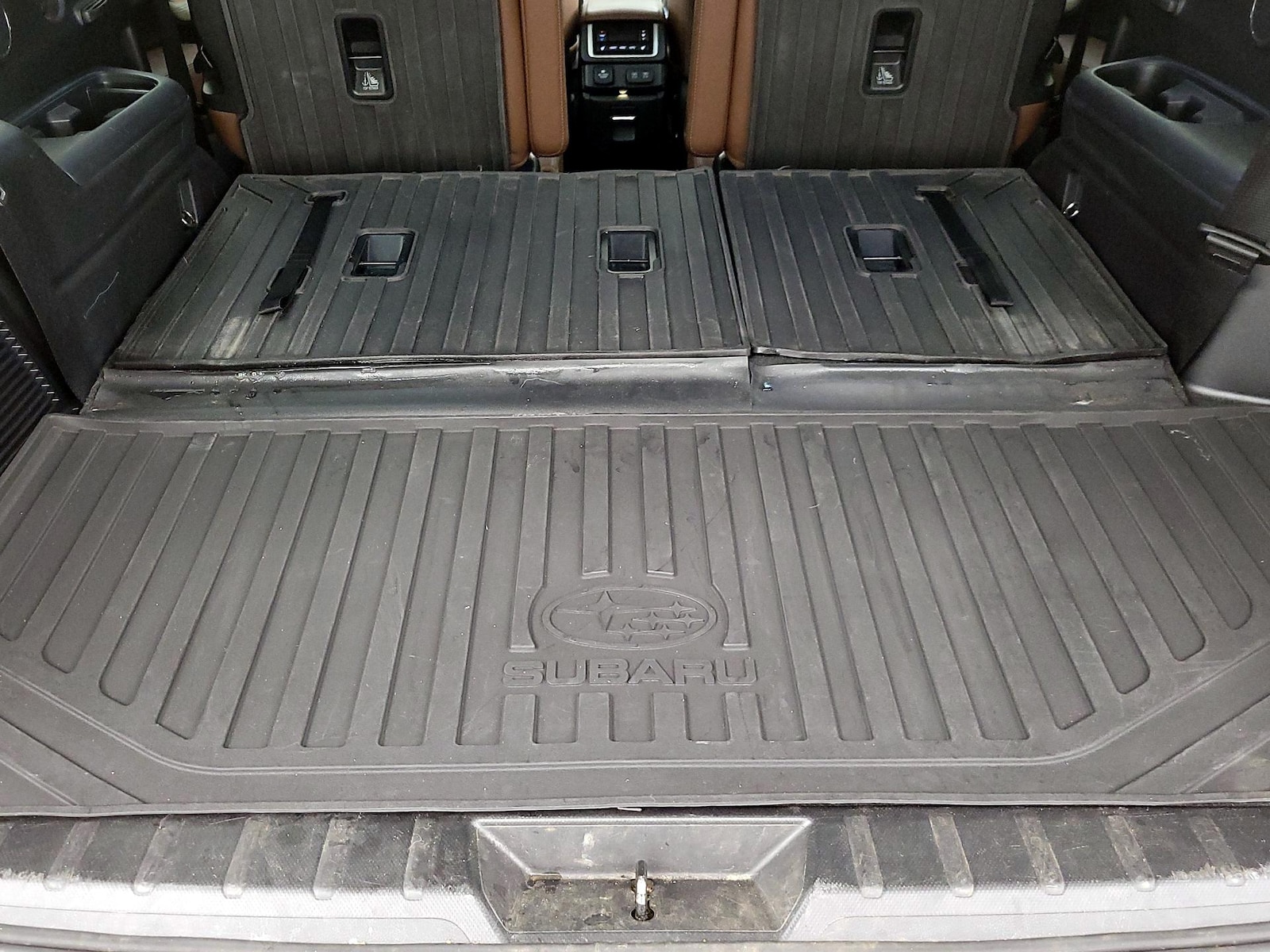 2021 Subaru Ascent Touring - Photo 25