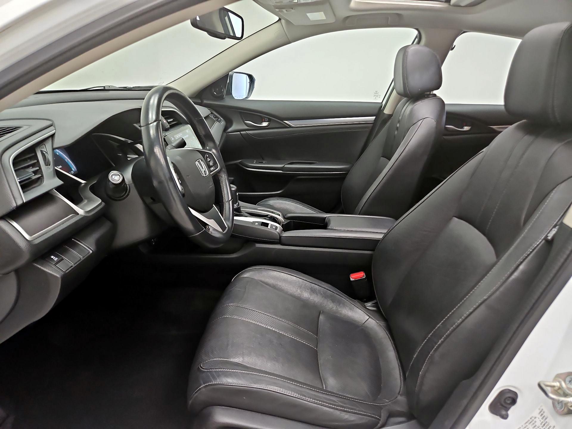 Thumbnail: 2017 Honda Civic - 11