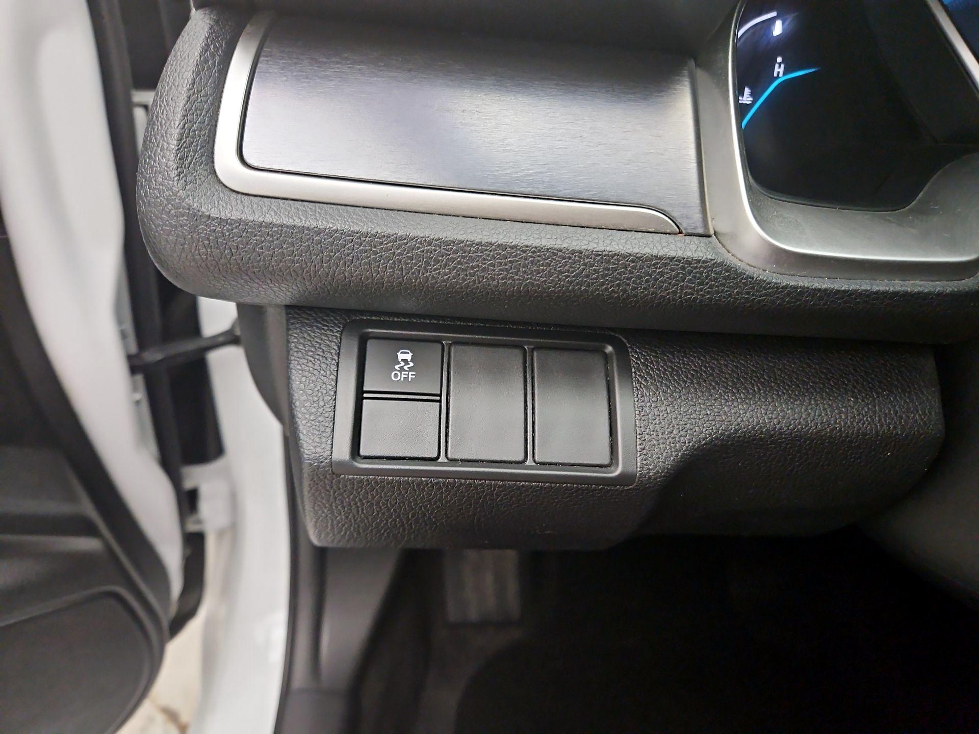 Thumbnail: 2017 Honda Civic - 13