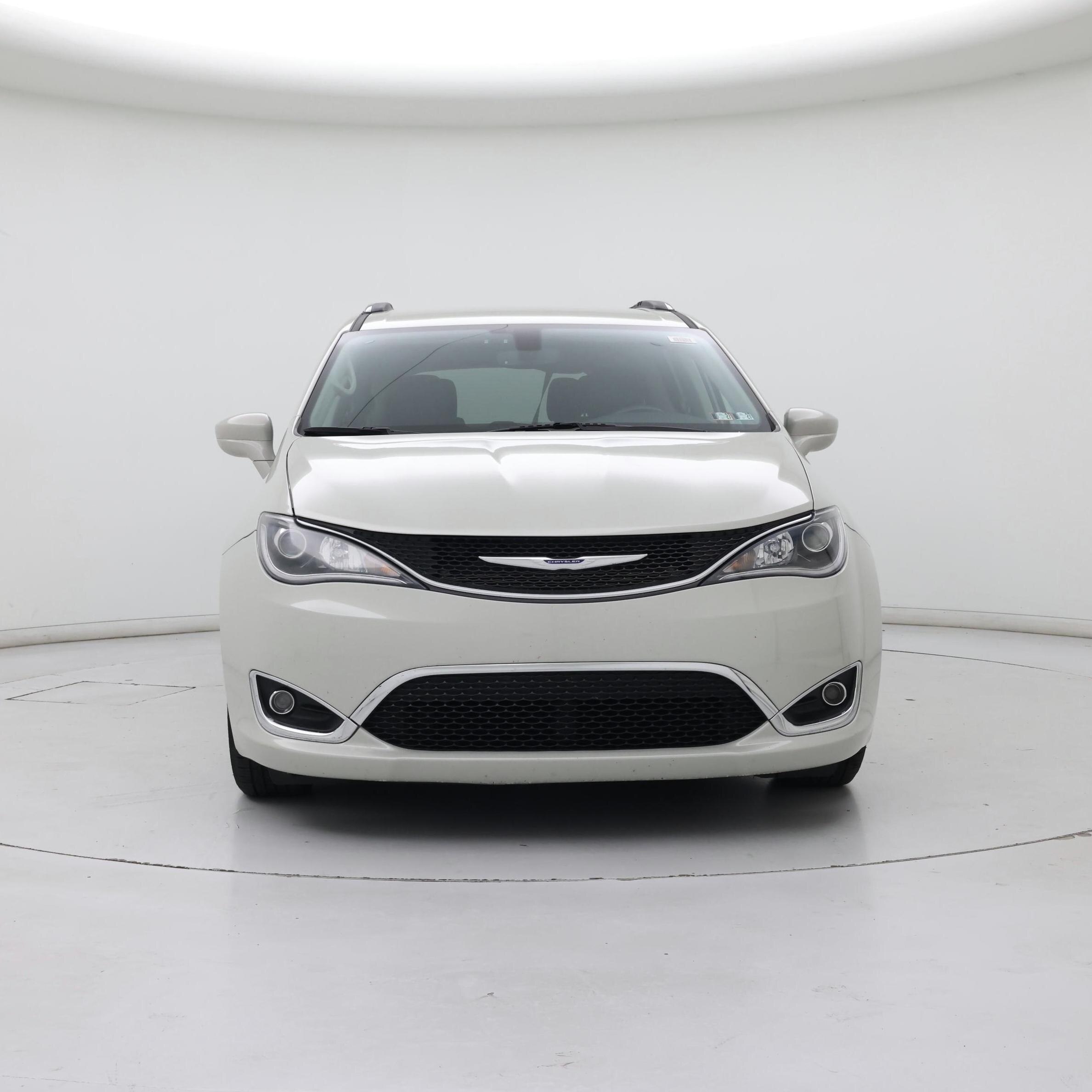 Thumbnail: 2020 Chrysler Pacifica - 5