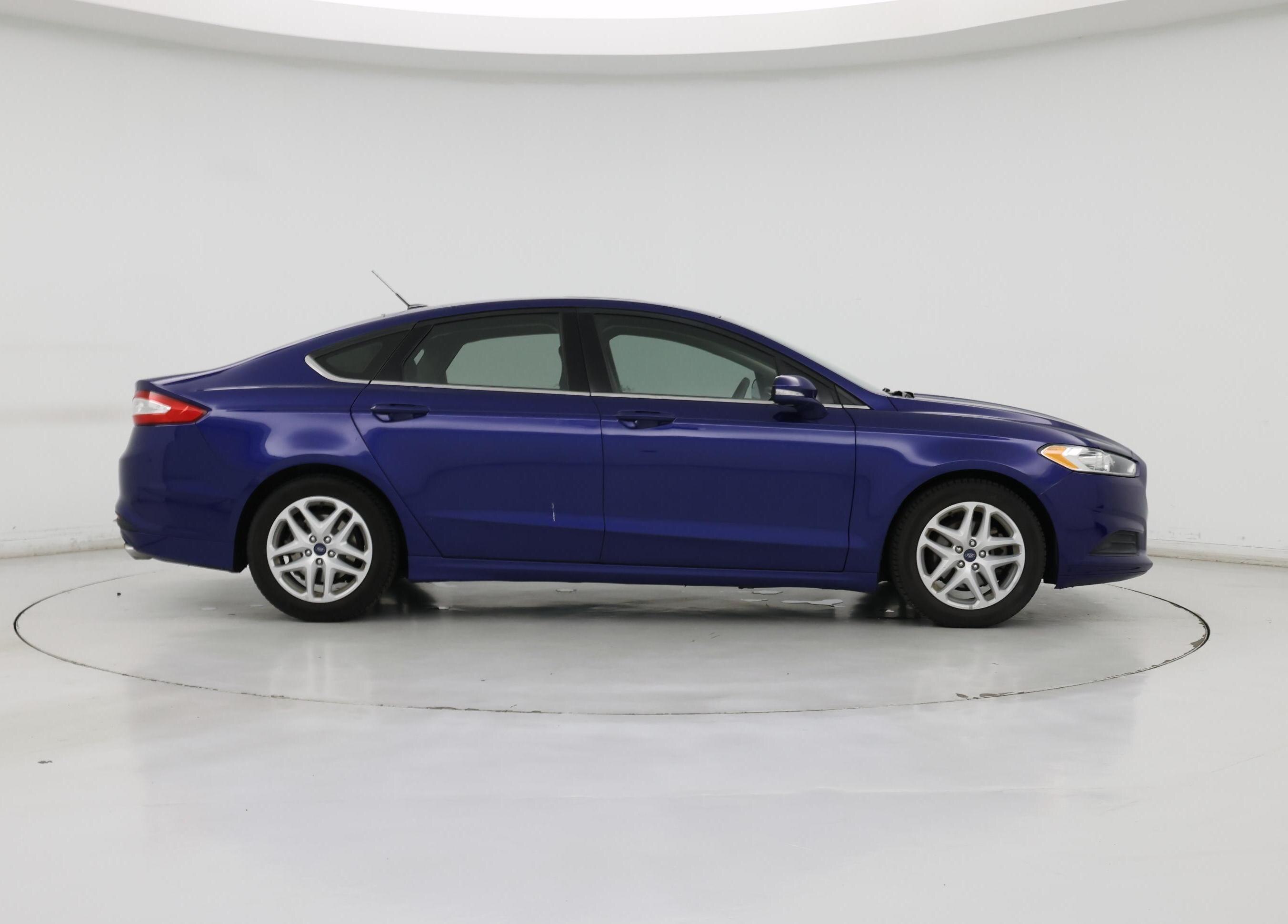 Thumbnail: 2016 Ford Fusion - 7