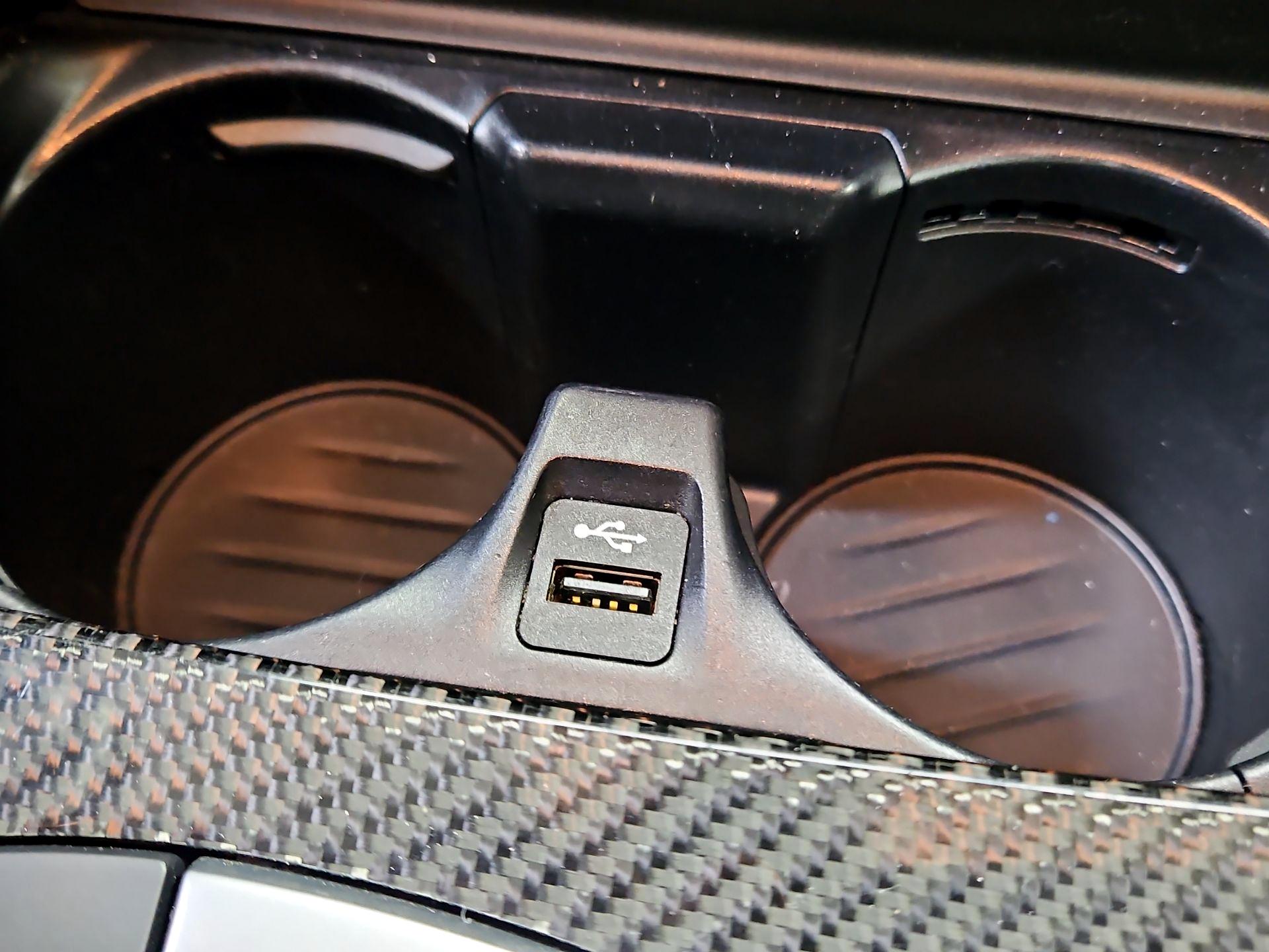 Thumbnail: 2018 BMW 6 Series - 19
