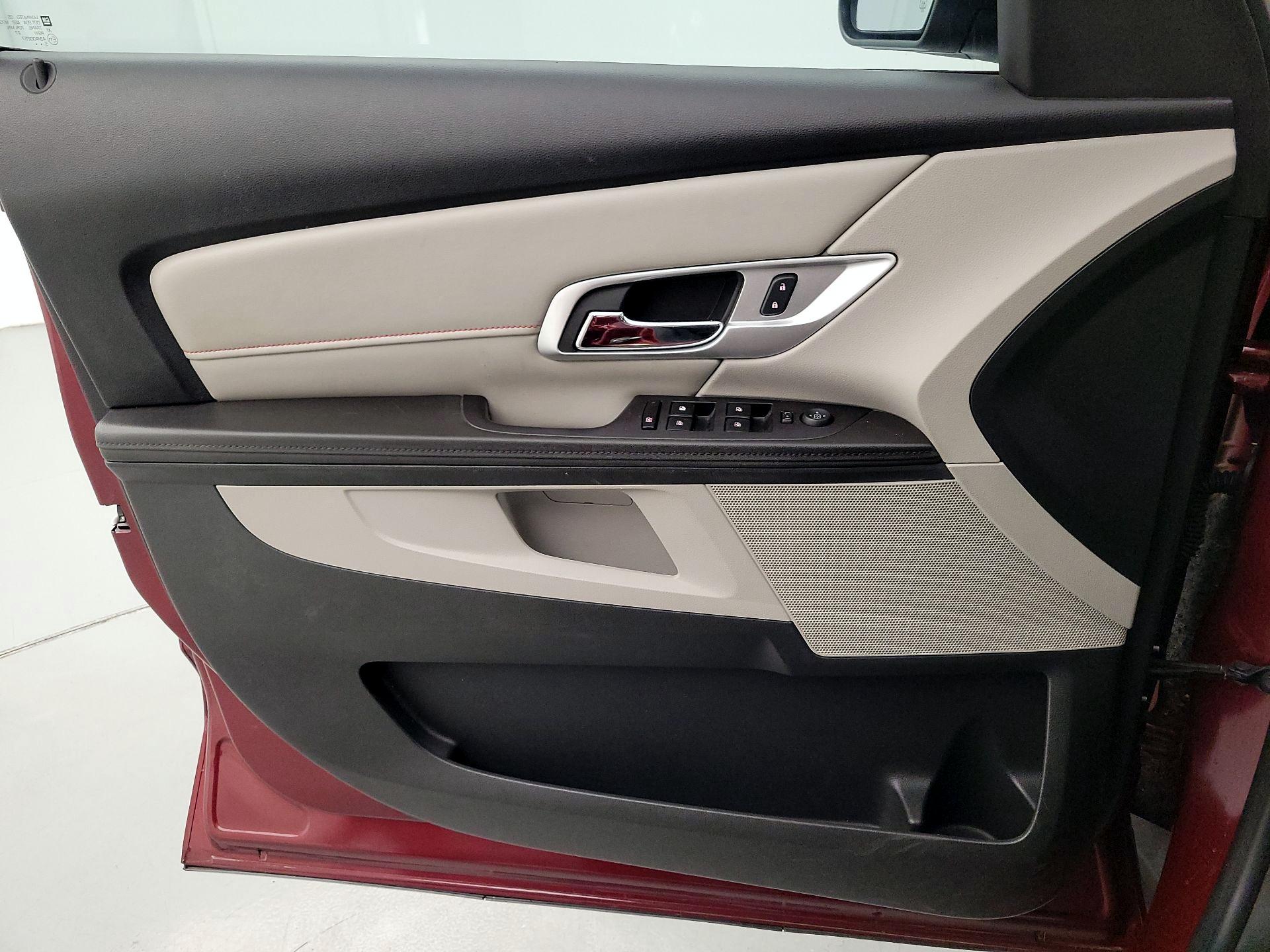 Thumbnail: 2016 GMC Terrain - 12