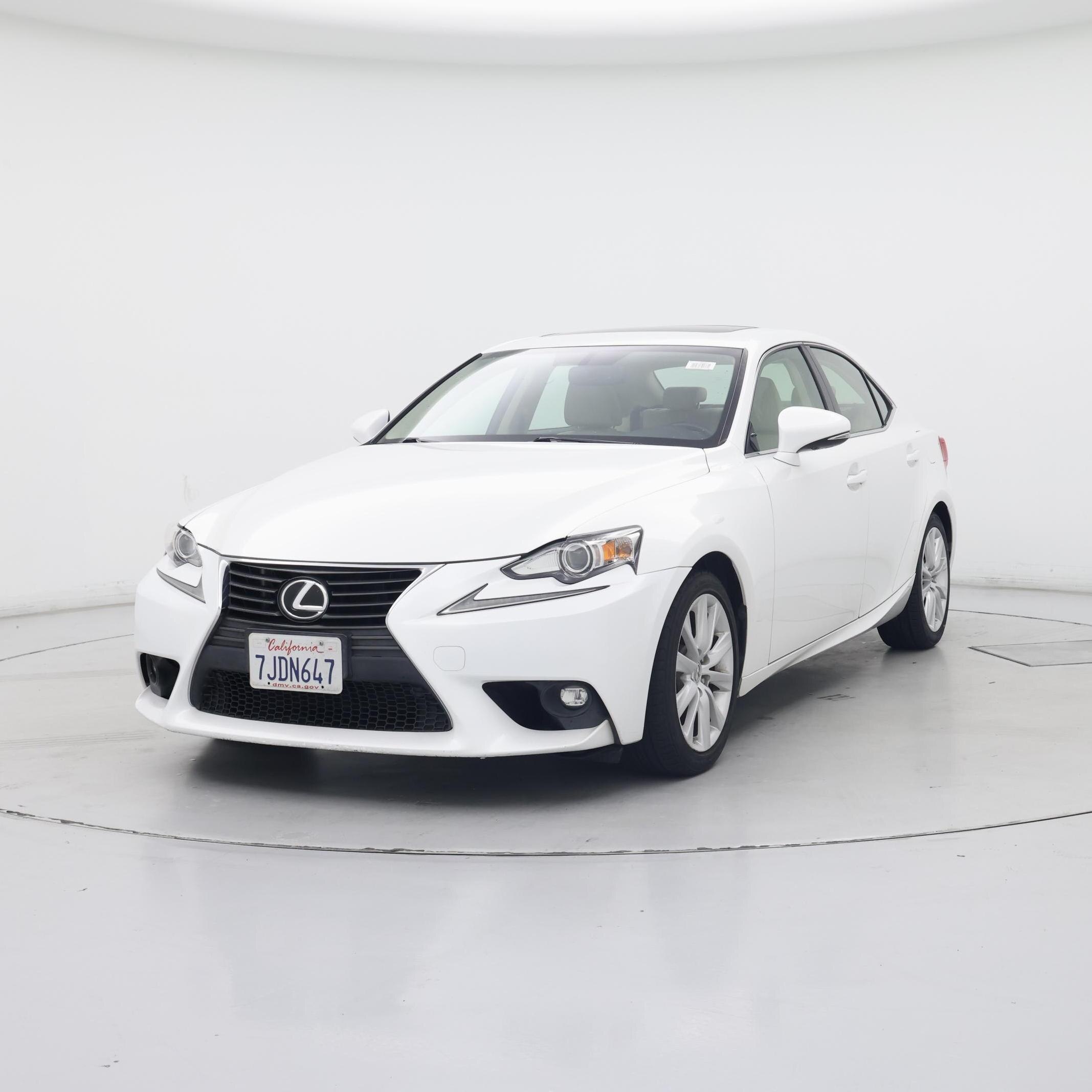Thumbnail: 2015 Lexus IS - 4