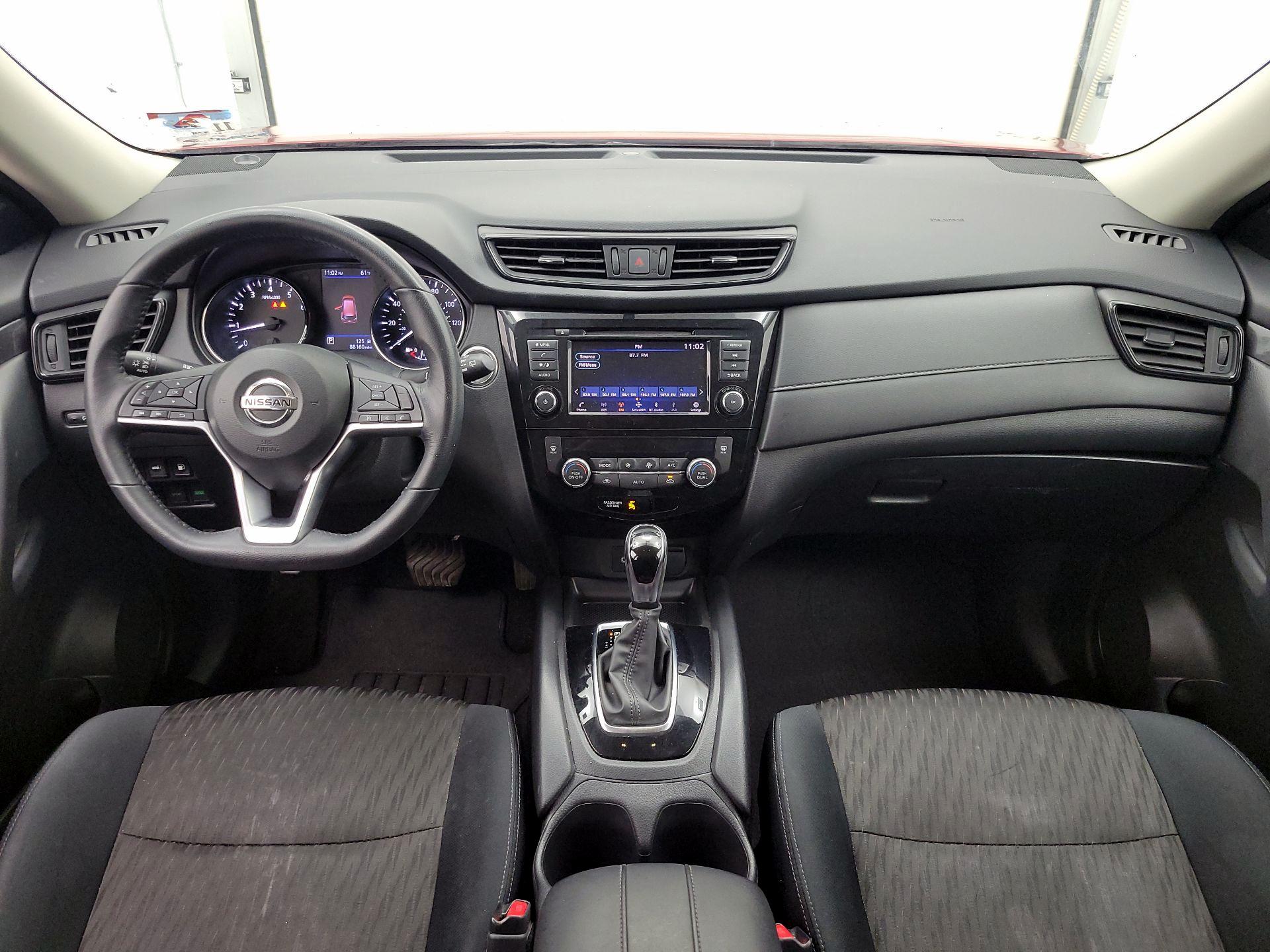 Thumbnail: 2018 Nissan Rogue - 9