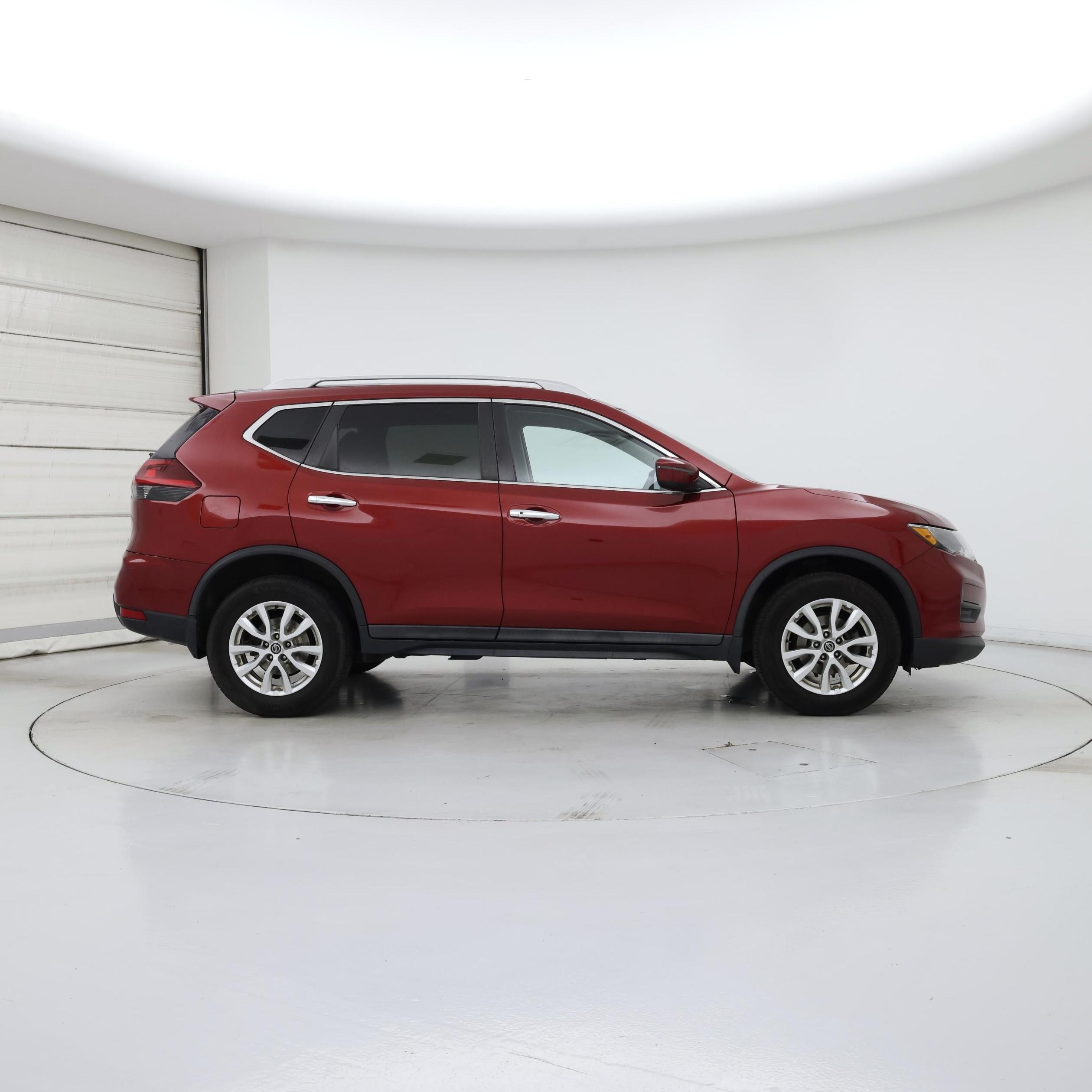 Thumbnail: 2018 Nissan Rogue - 7