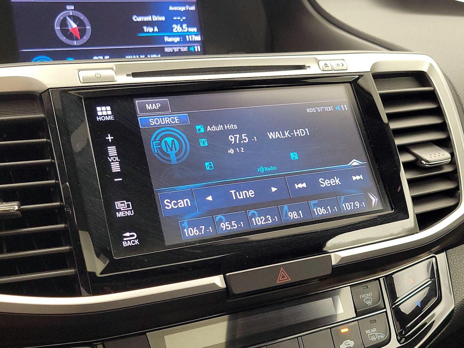 2017 Honda Accord EX-L - Photo 17