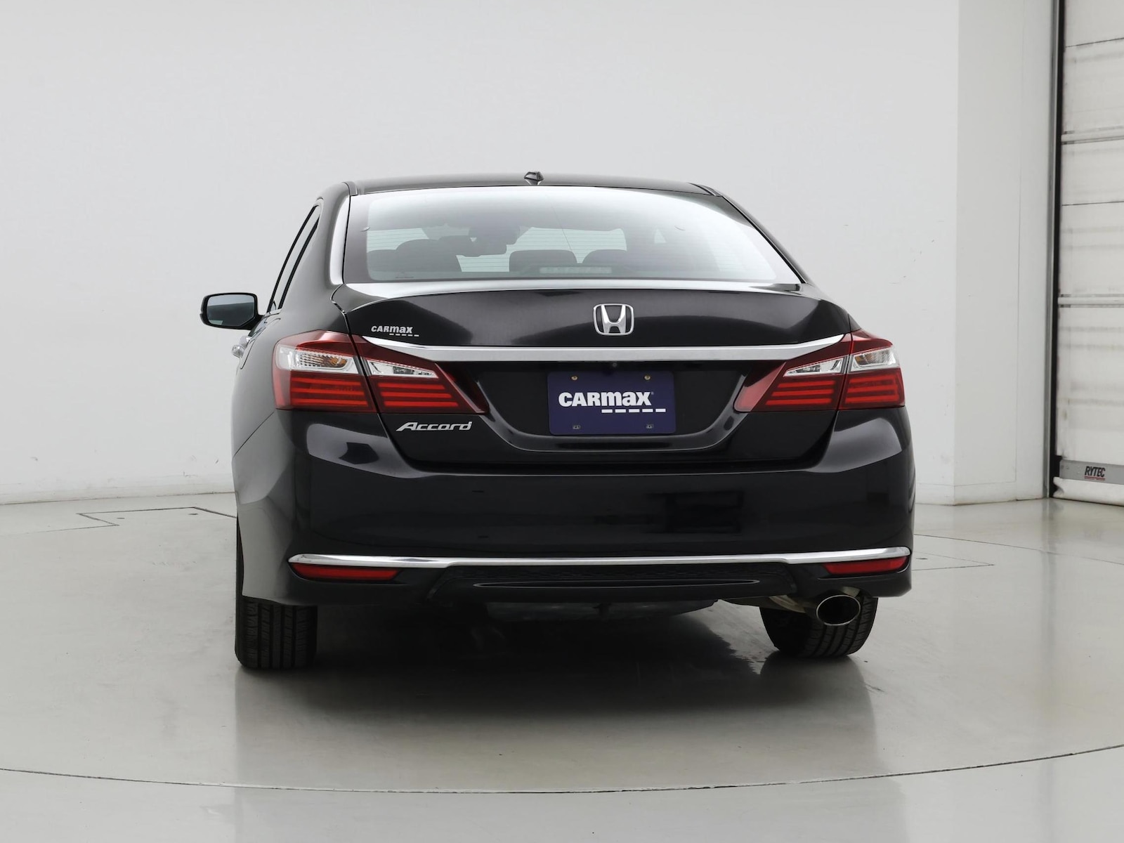 2017 Honda Accord EX-L - Photo 7