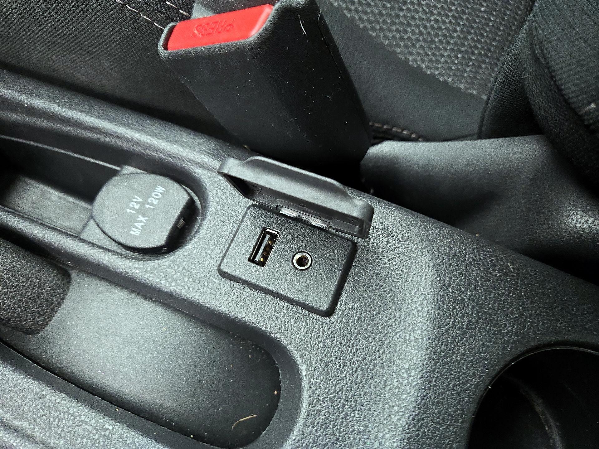 Thumbnail: 2015 Nissan Versa - 15