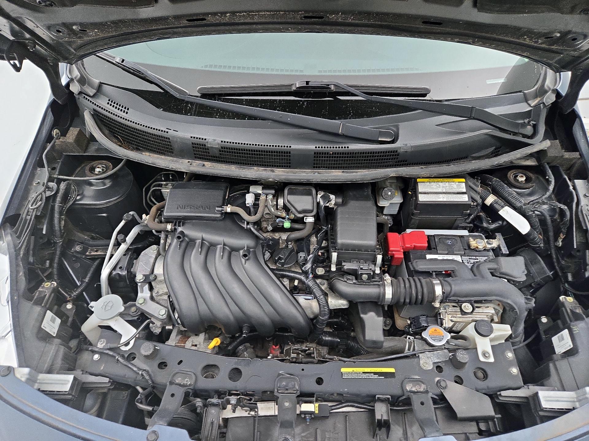 Thumbnail: 2015 Nissan Versa - 18