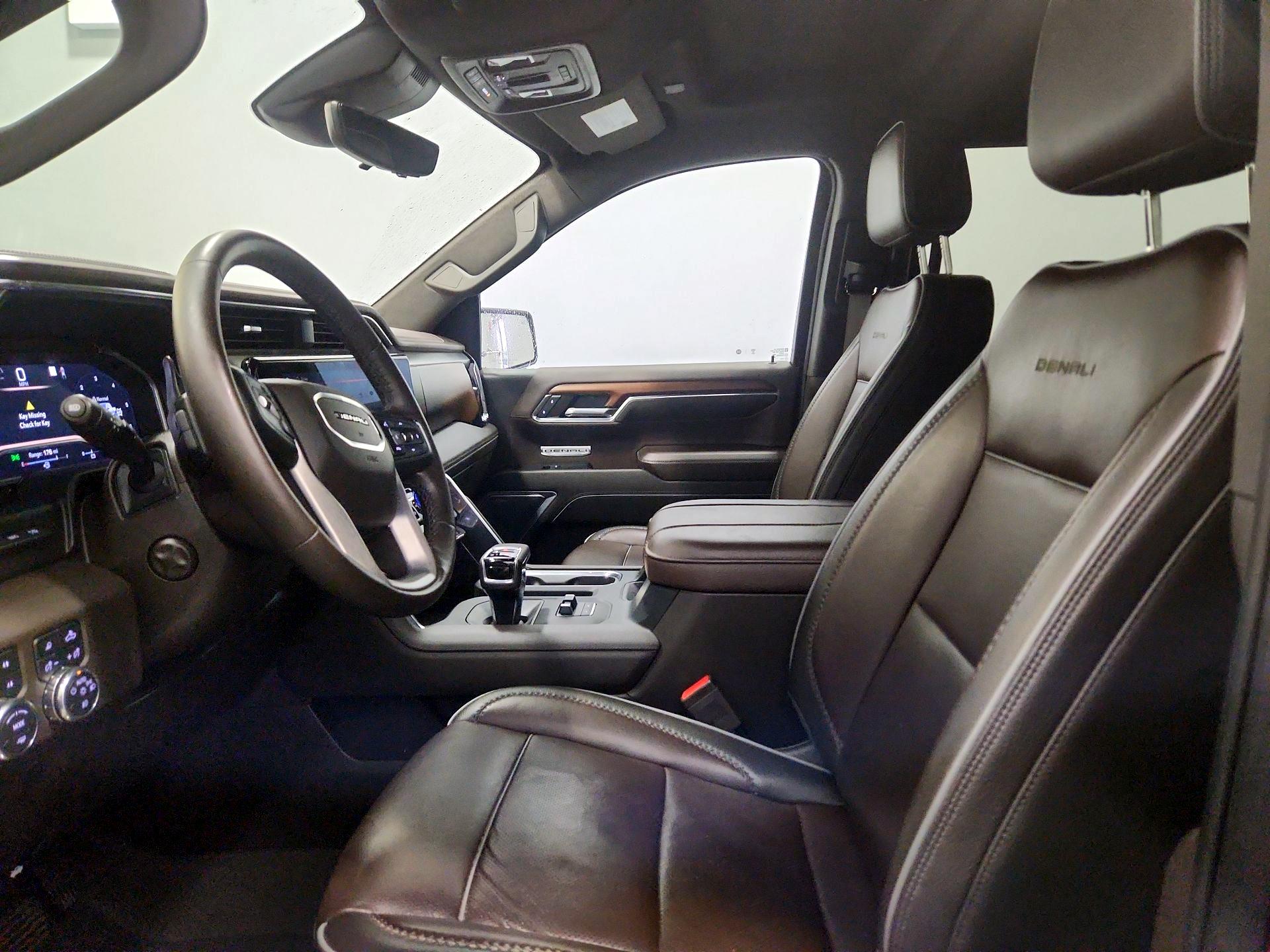 Thumbnail: 2023 GMC Sierra 1500 - 11