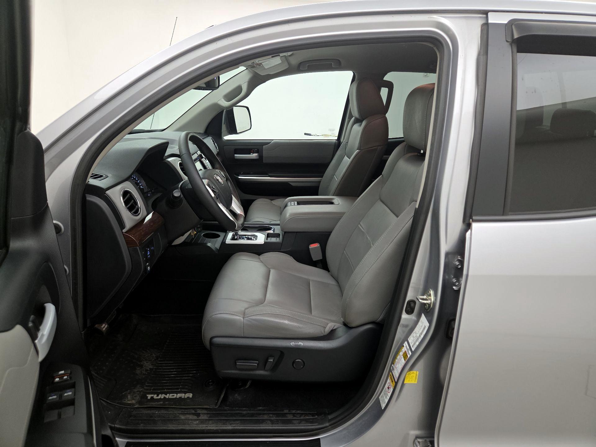 Thumbnail: 2017 Toyota Tundra - 11