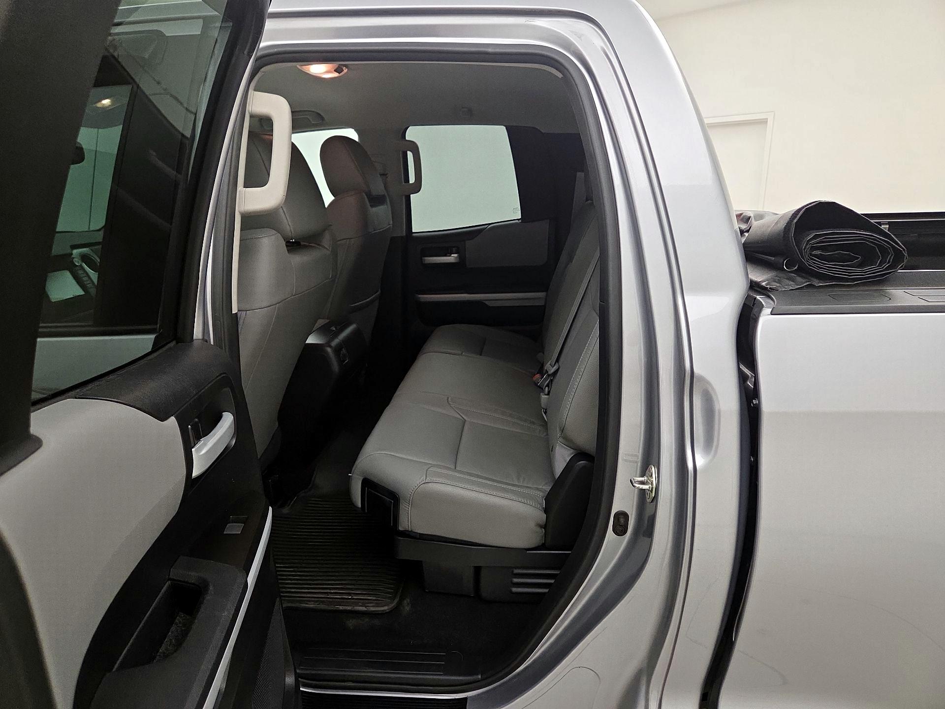 Thumbnail: 2017 Toyota Tundra - 20