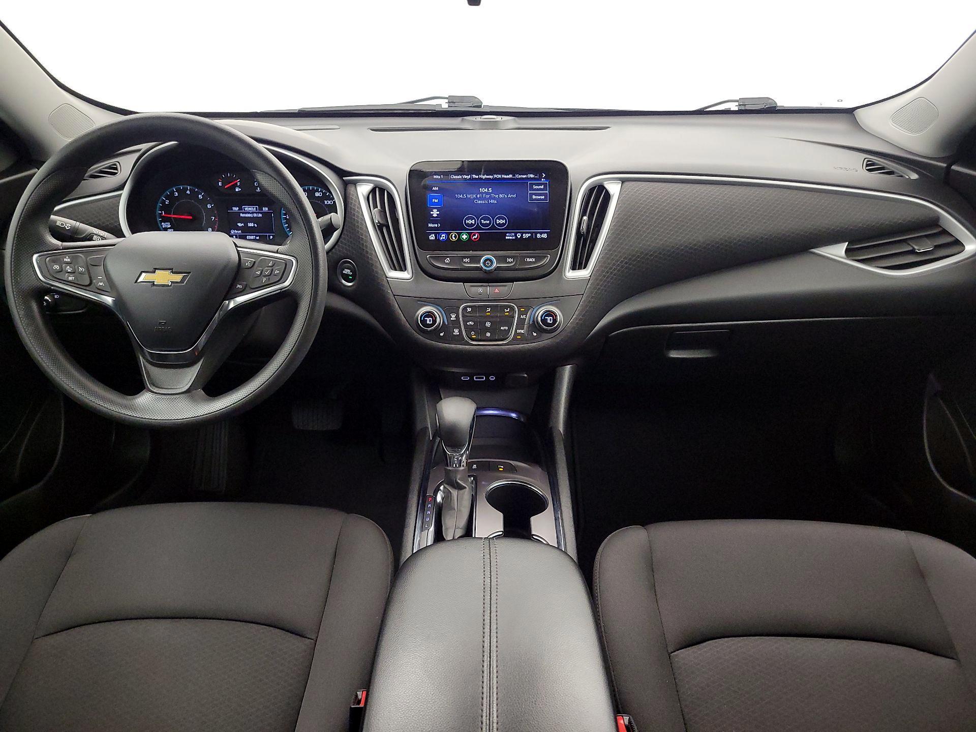 Thumbnail: 2024 Chevrolet Malibu - 9