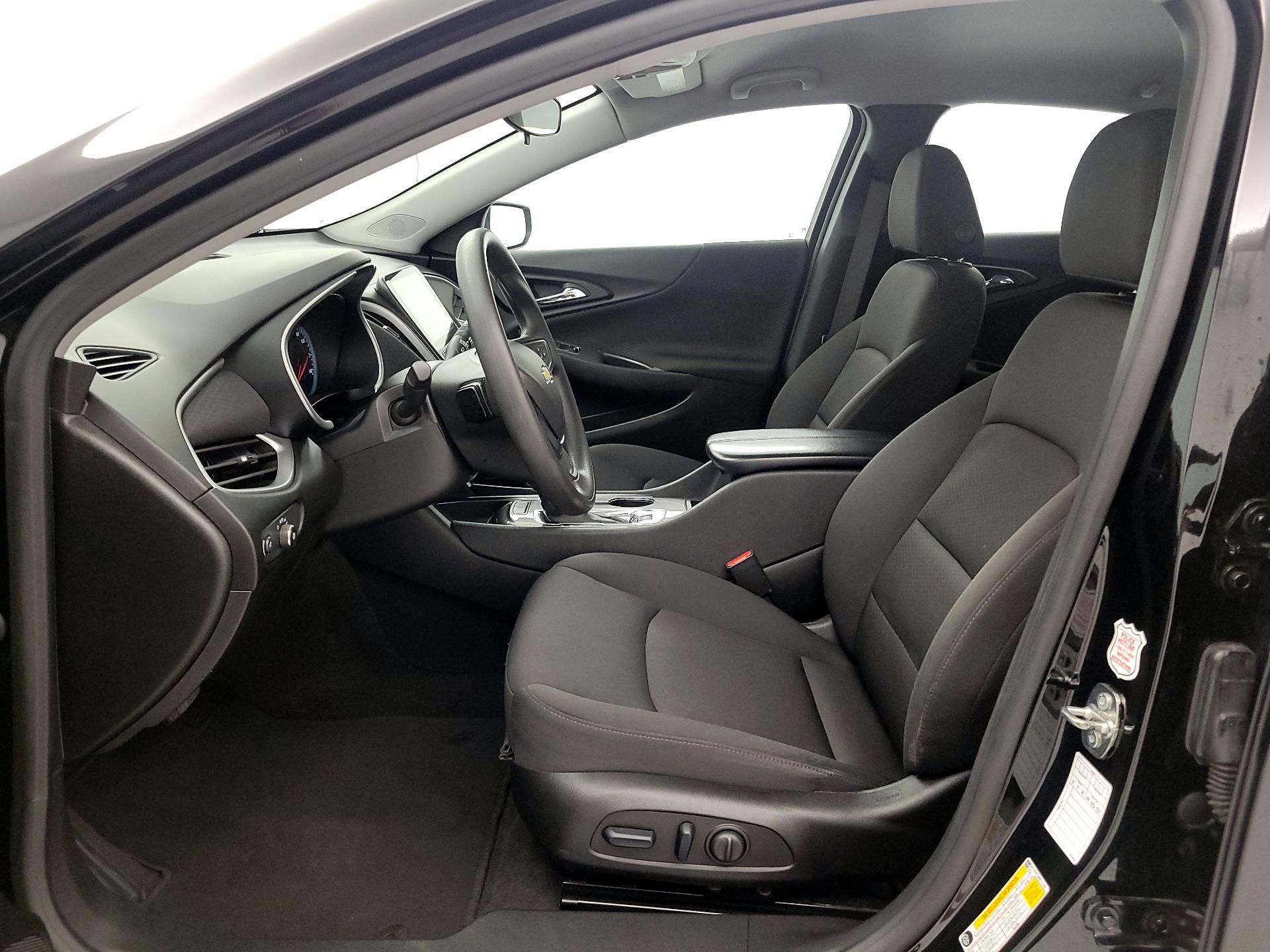 Thumbnail: 2024 Chevrolet Malibu - 11