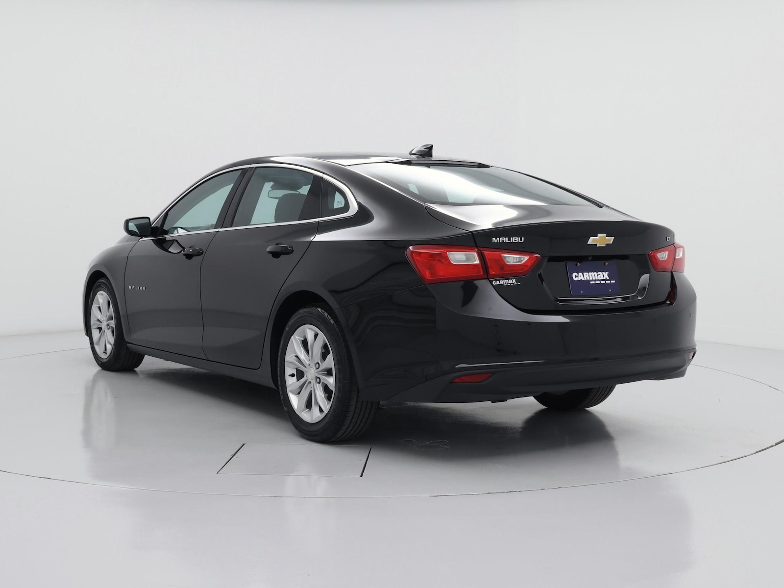 2024 Chevrolet Malibu 1LT - Photo 3