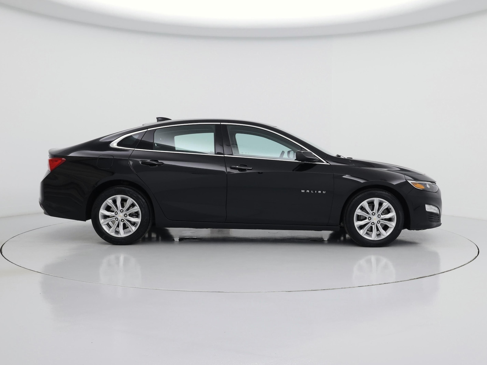 2024 Chevrolet Malibu 1LT - Photo 8