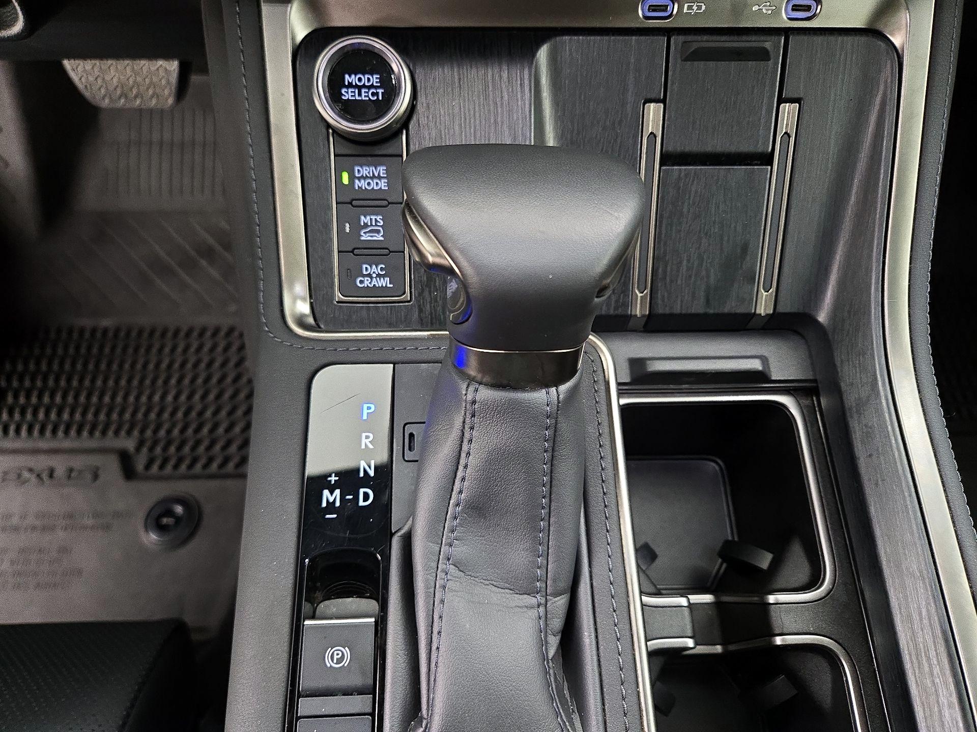 Thumbnail: 2024 Lexus GX - 18