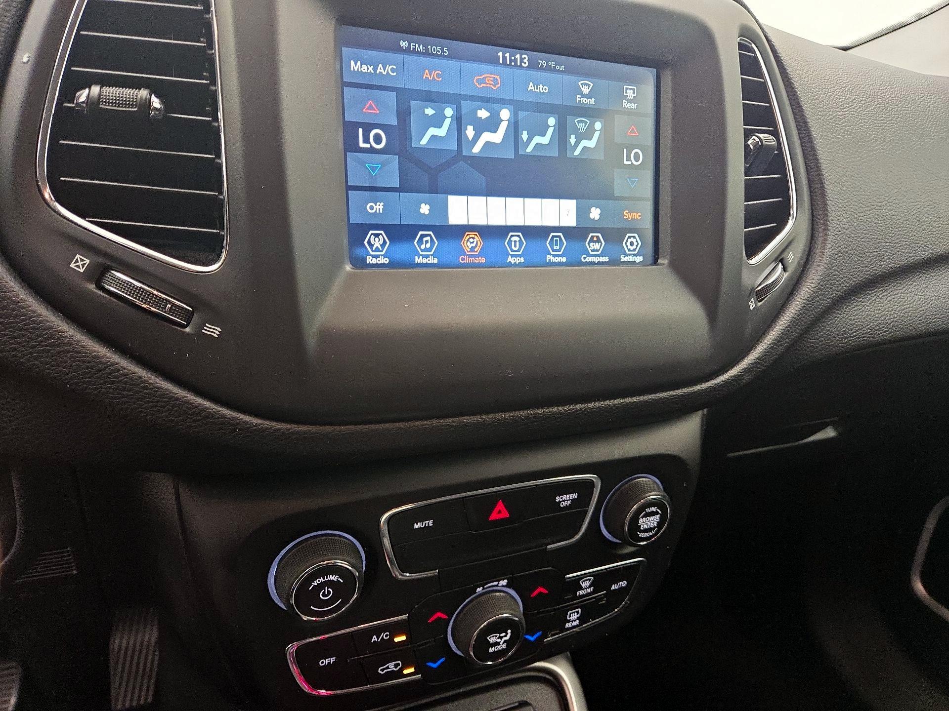 Thumbnail: 2019 Jeep Compass - 16