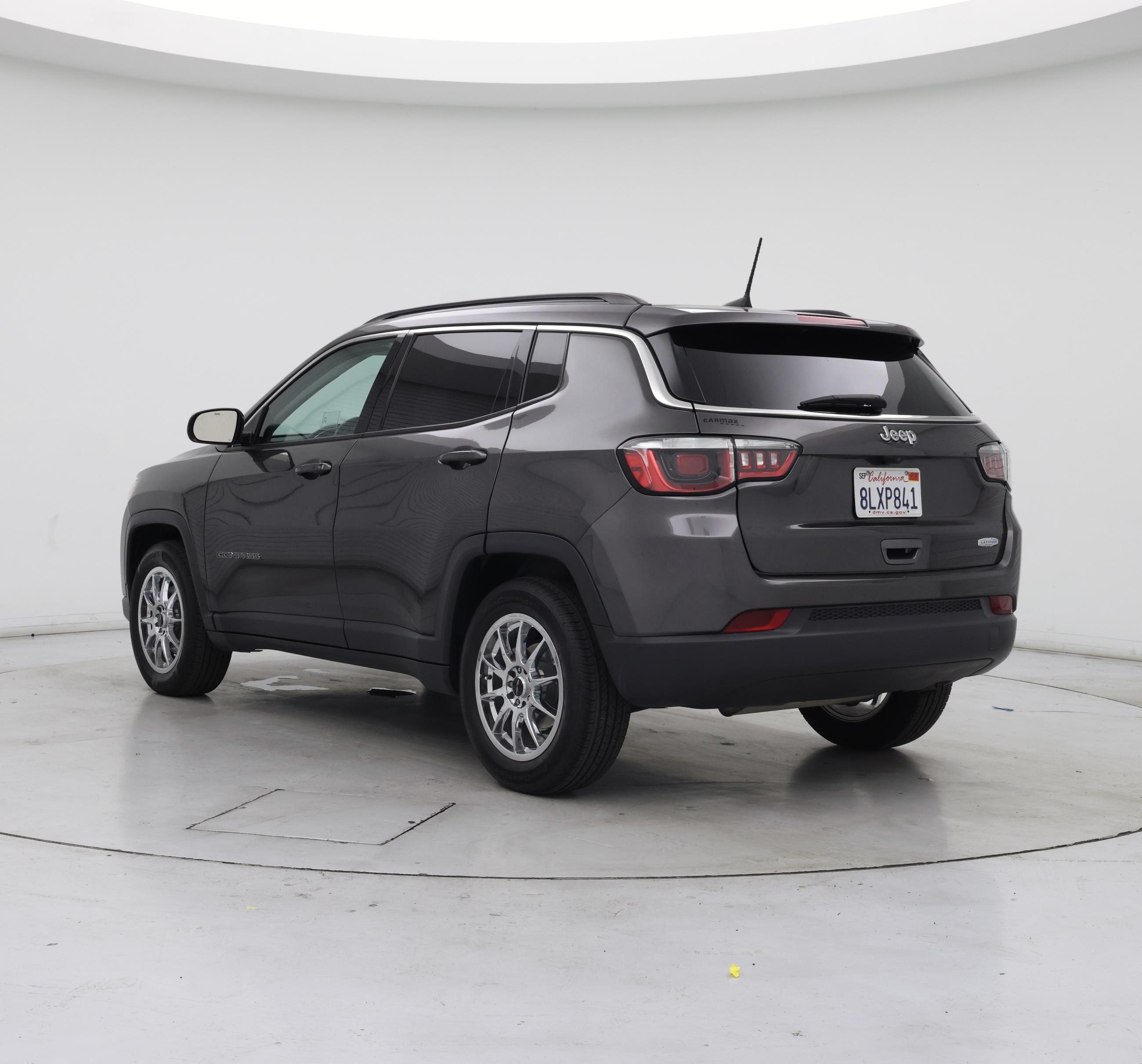 Thumbnail: 2019 Jeep Compass - 2