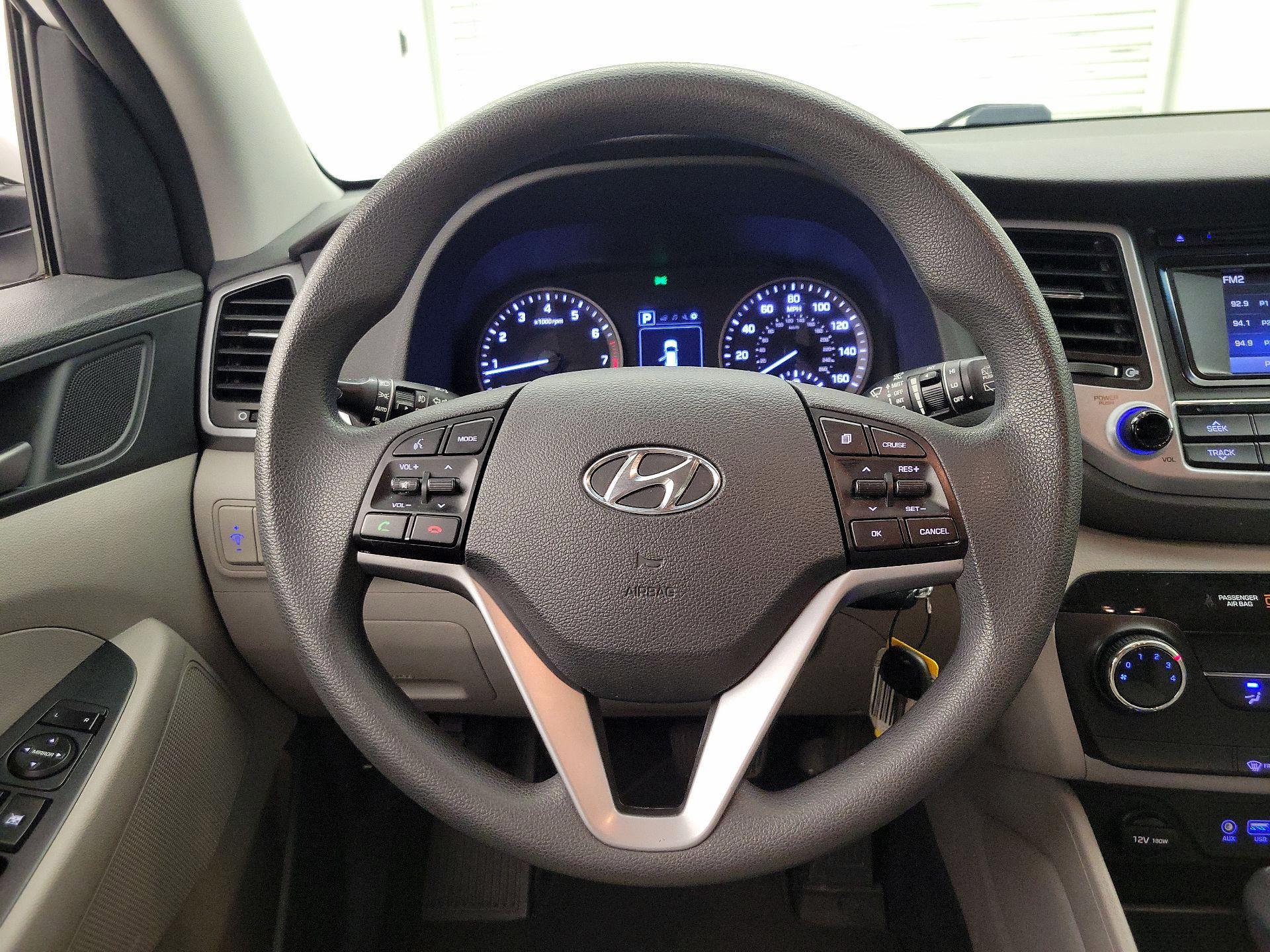 Thumbnail: 2017 Hyundai Tucson - 10